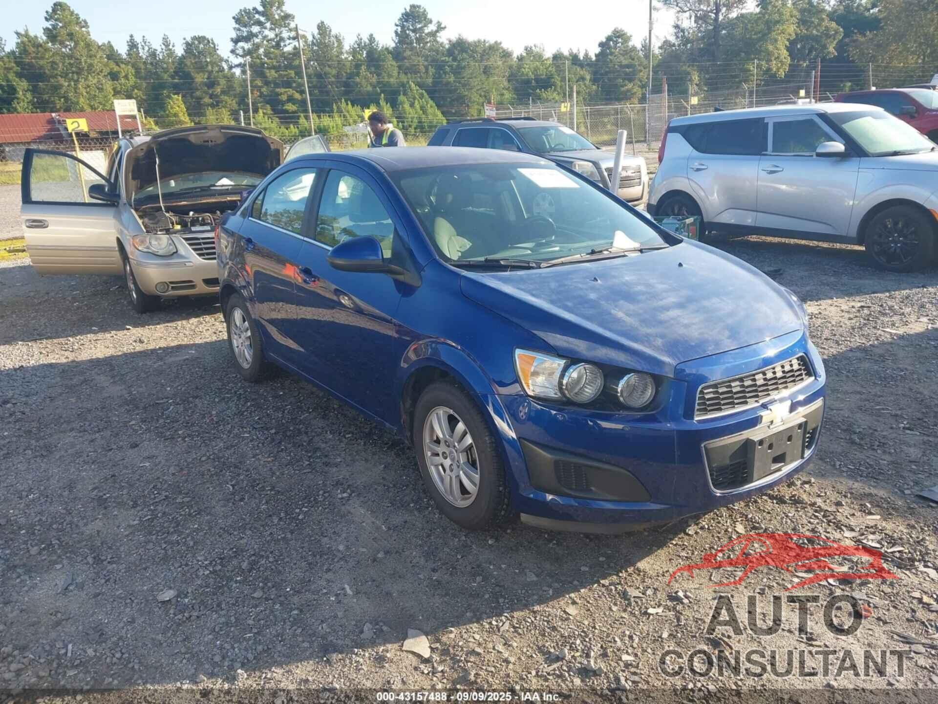 CHEVROLET SONIC 2012 - 1G1JC5SB9C4207466
