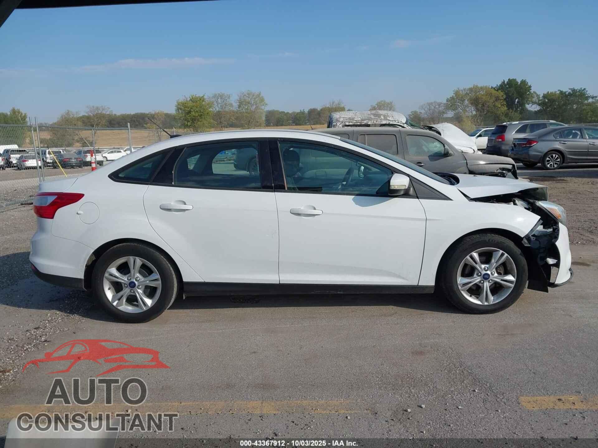 FORD FOCUS 2014 - 1FADP3F20EL259364