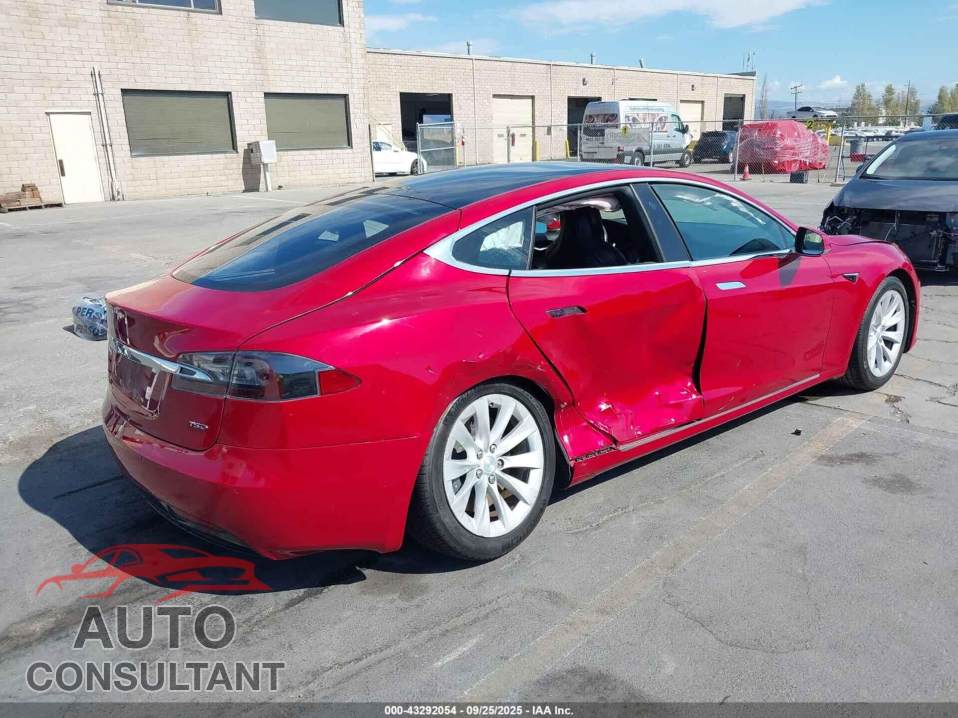 TESLA MODEL S 2018 - 5YJSA1E21JF257709