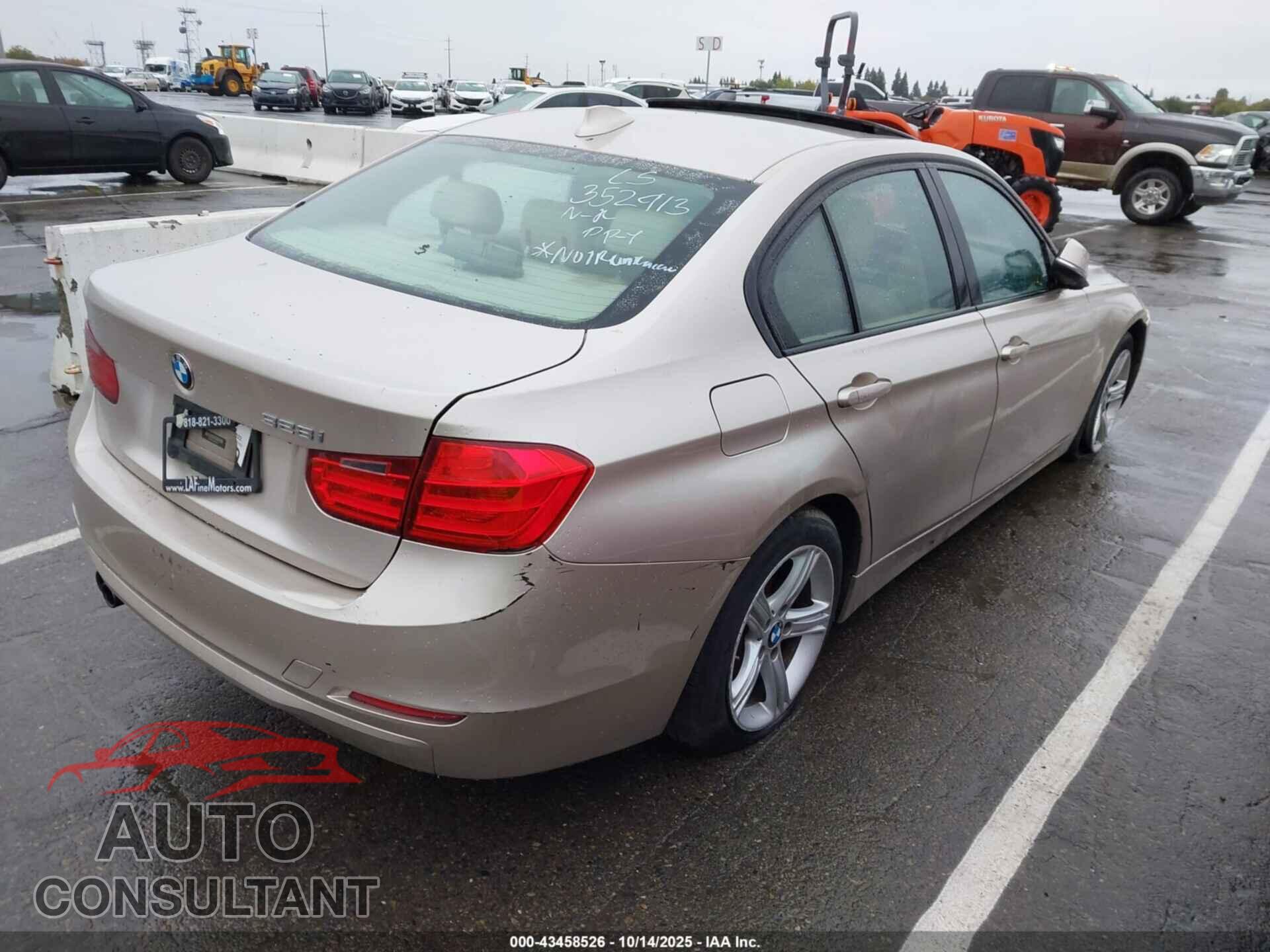 BMW 328I 2013 - WBA3A5C57DF352913
