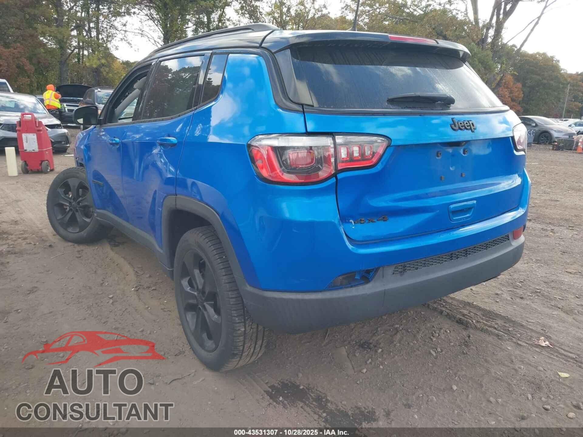 JEEP COMPASS 2018 - 3C4NJDBB2JT401272