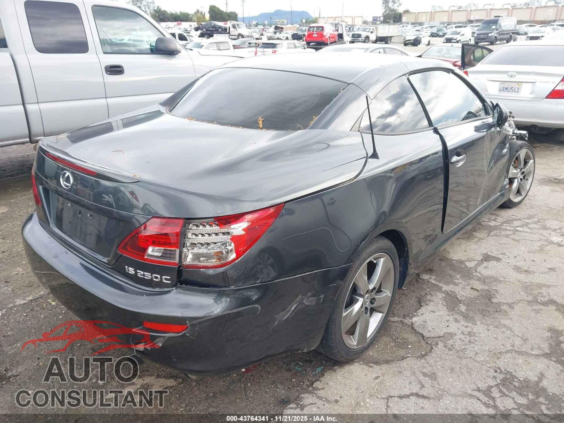 LEXUS IS 250C 2011 - JTHFF2C24B2517180