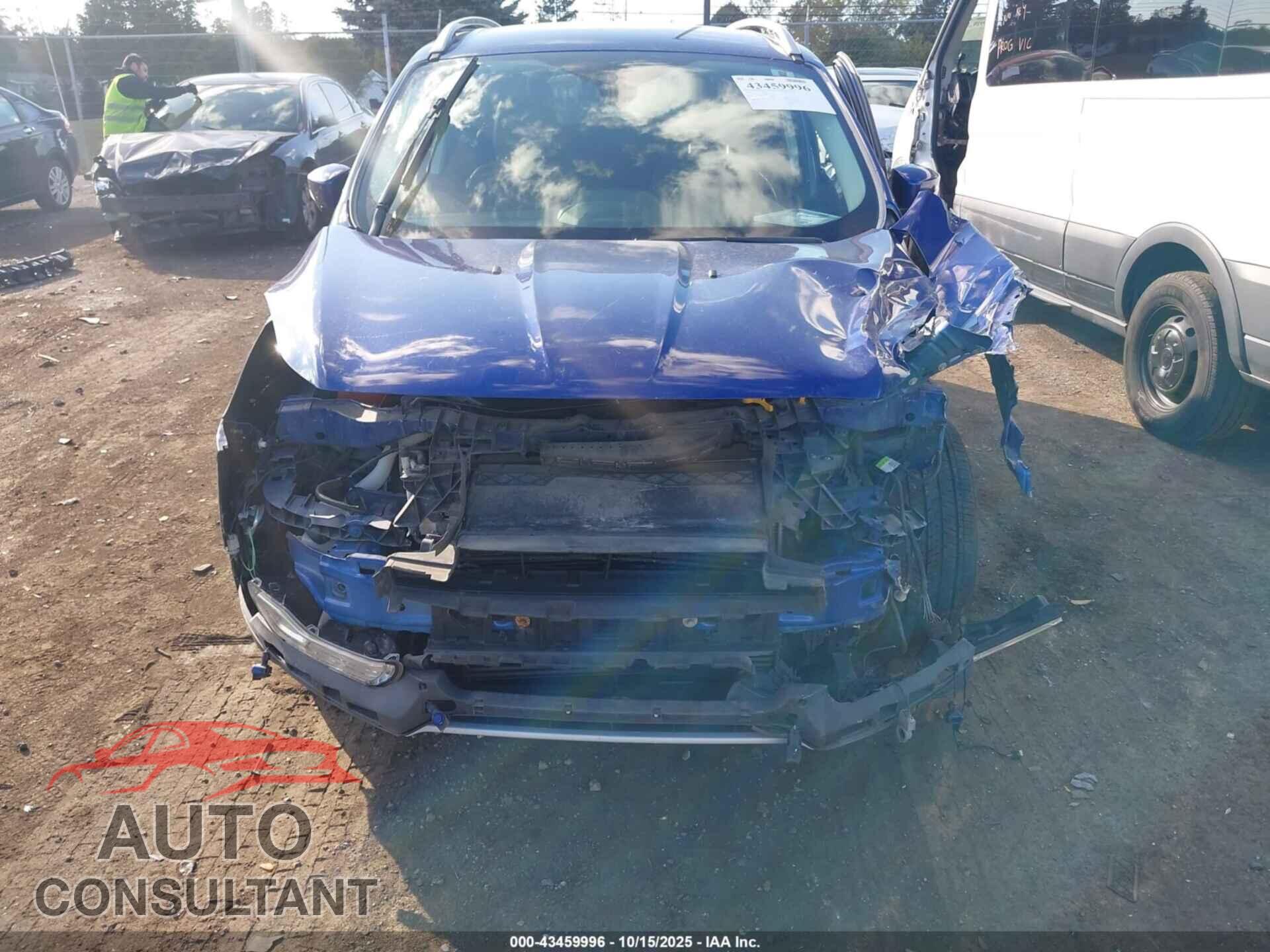FORD ESCAPE 2015 - 1FMCU9JX9FUB04405