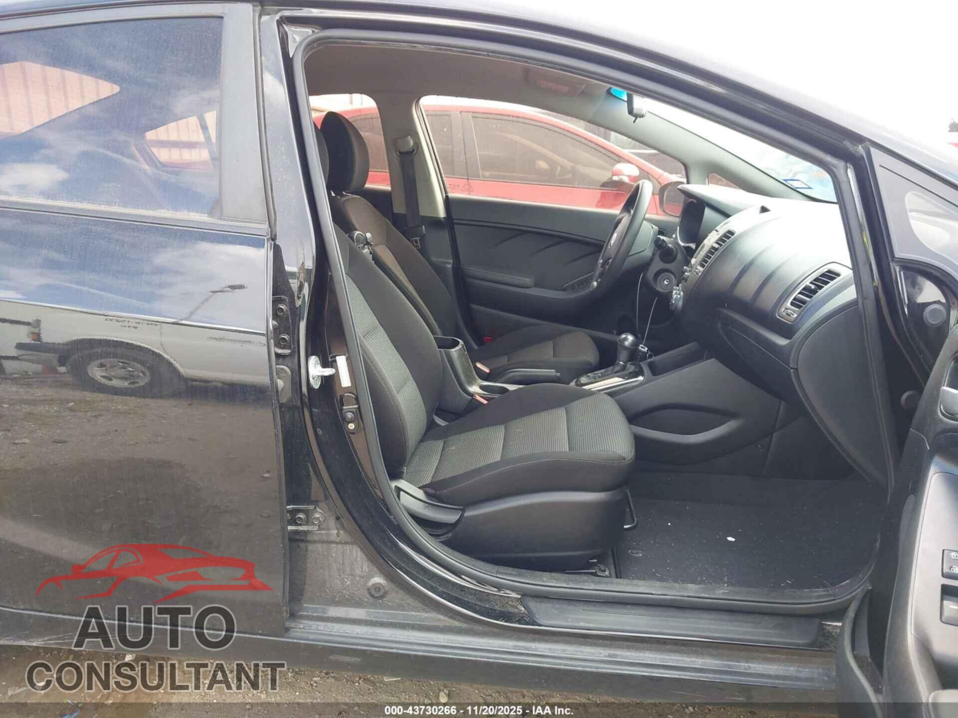 KIA FORTE 2017 - 3KPFK4A7XHE039351