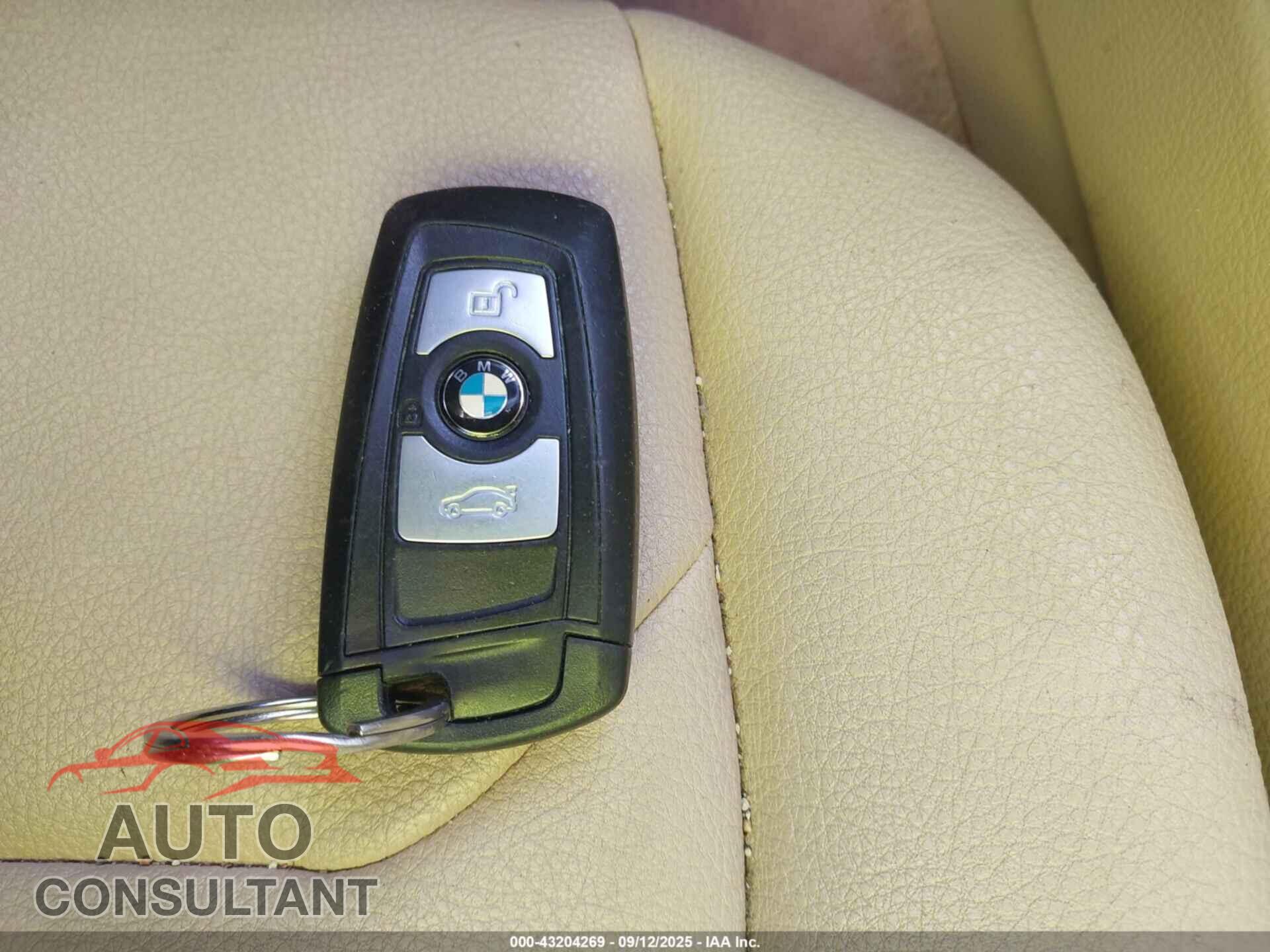 BMW 320I 2014 - WBA3C3C57EF984293