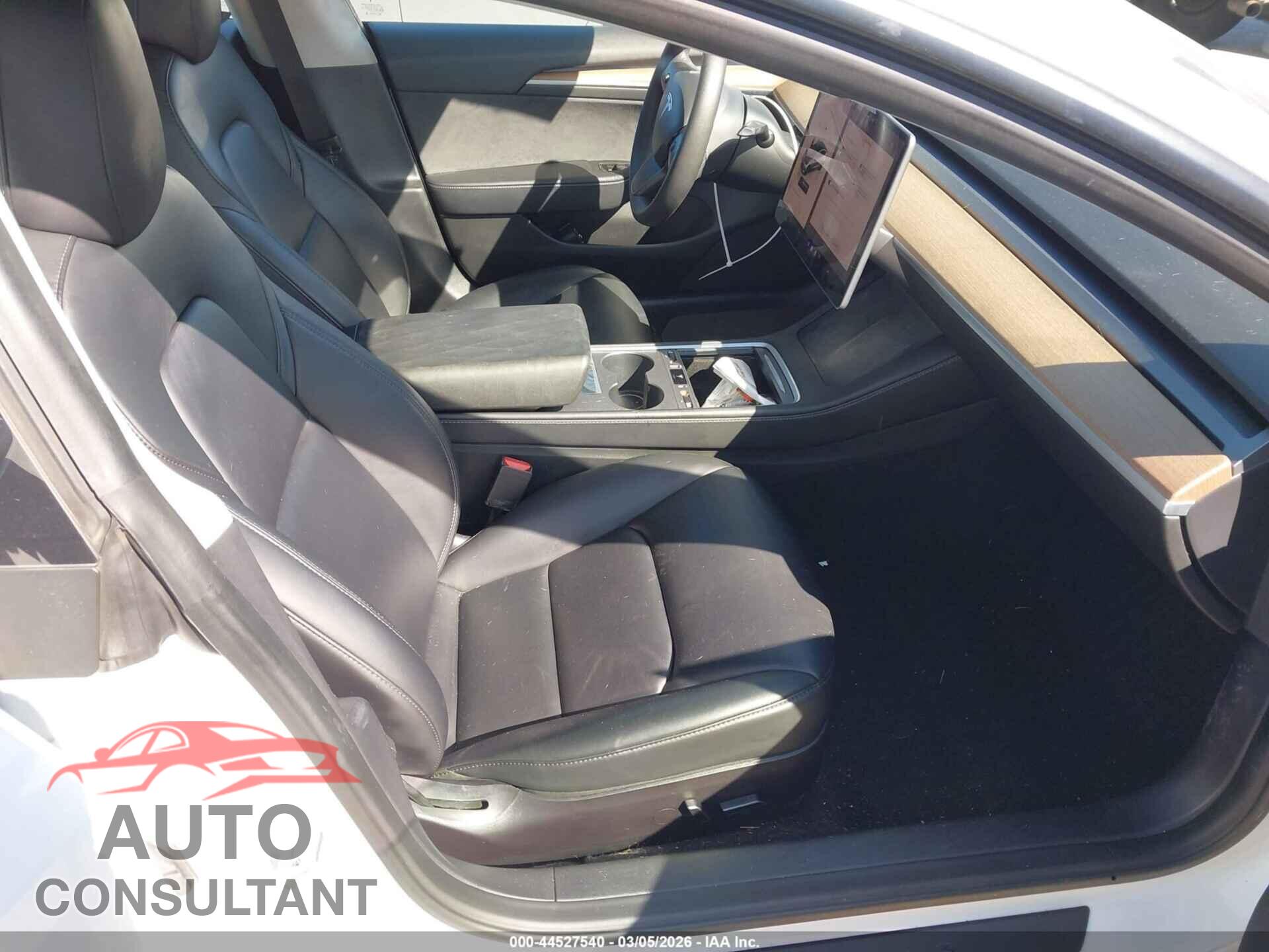 TESLA MODEL 3 2022 - 5YJ3E1EB2NF212213