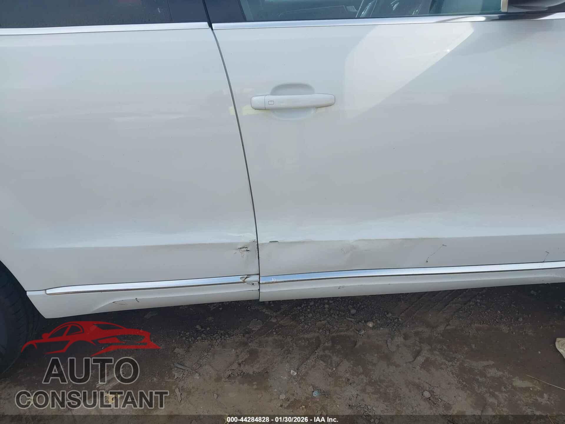 AUDI Q5 2013 - WA1LFAFP9DA097196
