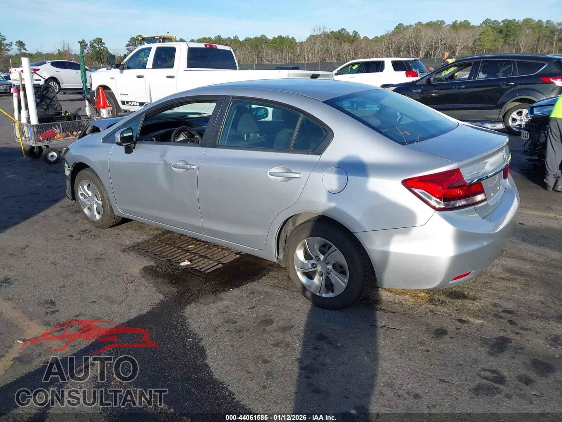 HONDA CIVIC 2015 - 19XFB2F58FE105159
