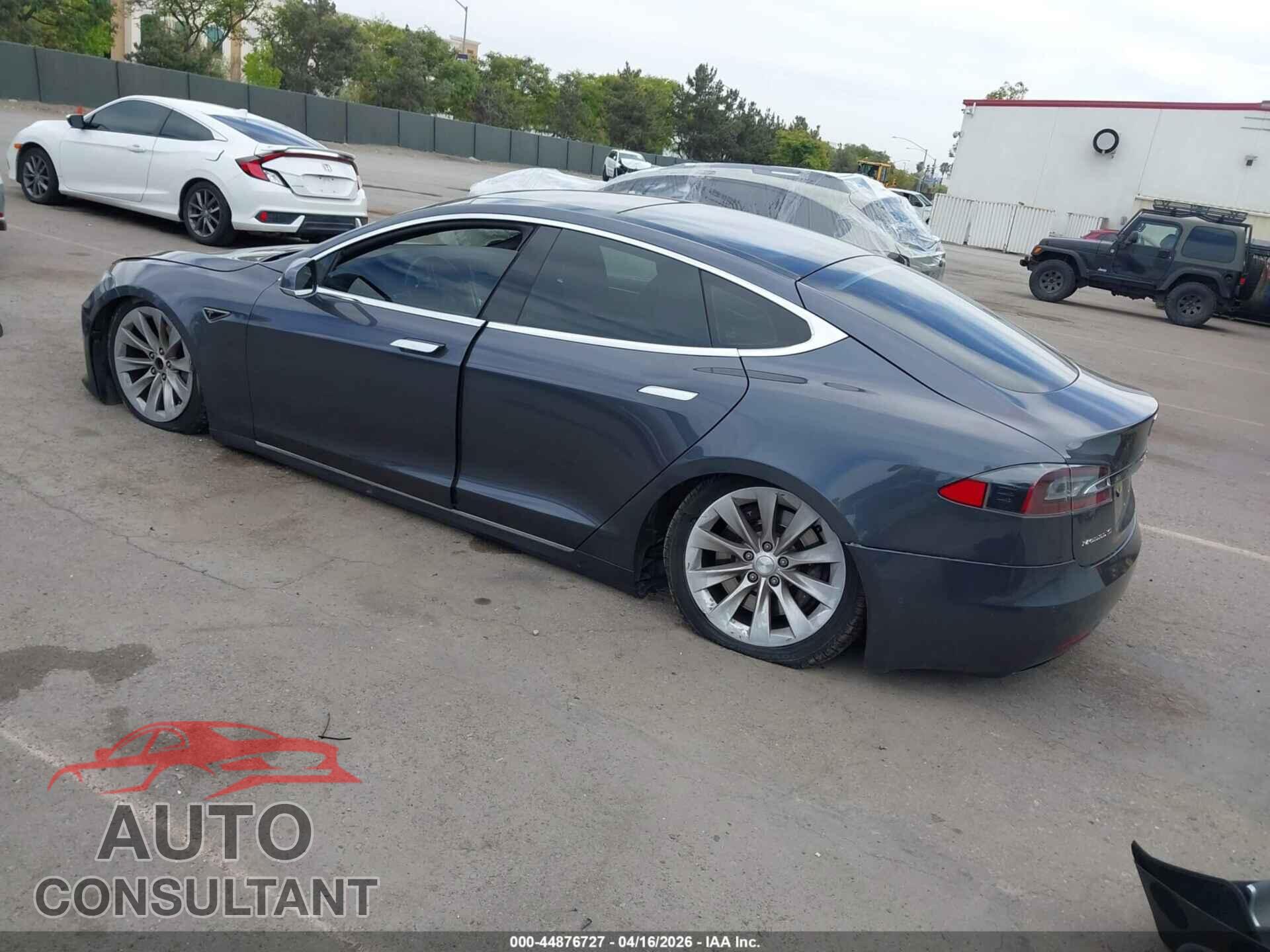 TESLA MODEL S 2016 - 5YJSA1E14GF139766