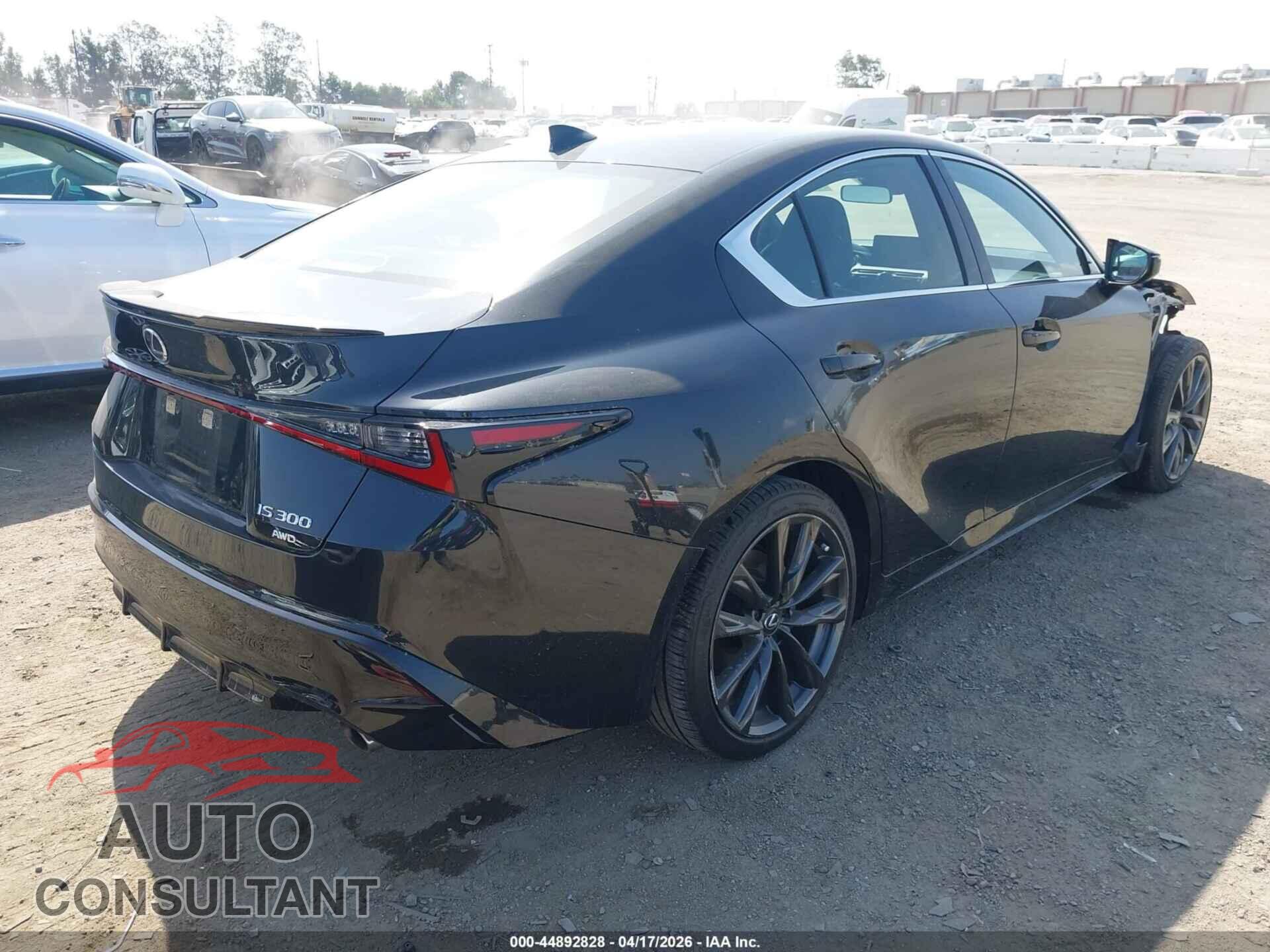 LEXUS IS 300 2024 - JTHB81F22R5054351