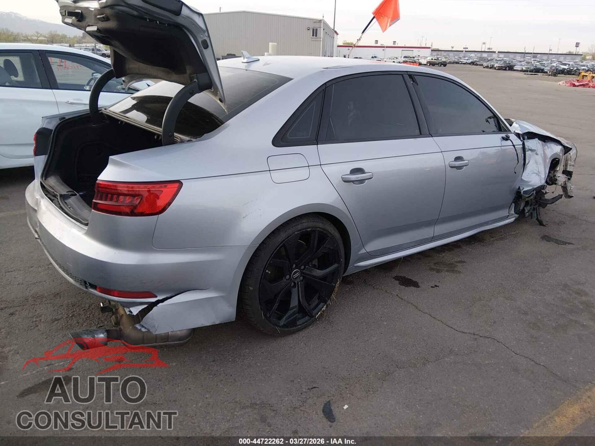 AUDI A4 2017 - WAUDNAF4XHN054047
