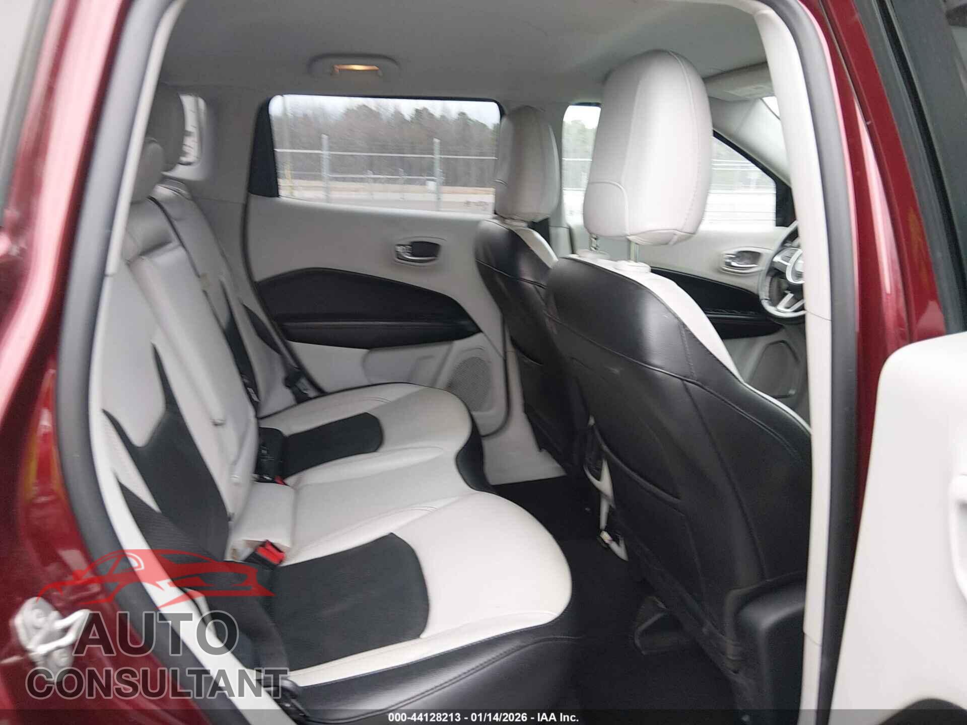 JEEP COMPASS 2021 - 3C4NJCCB2MT528200