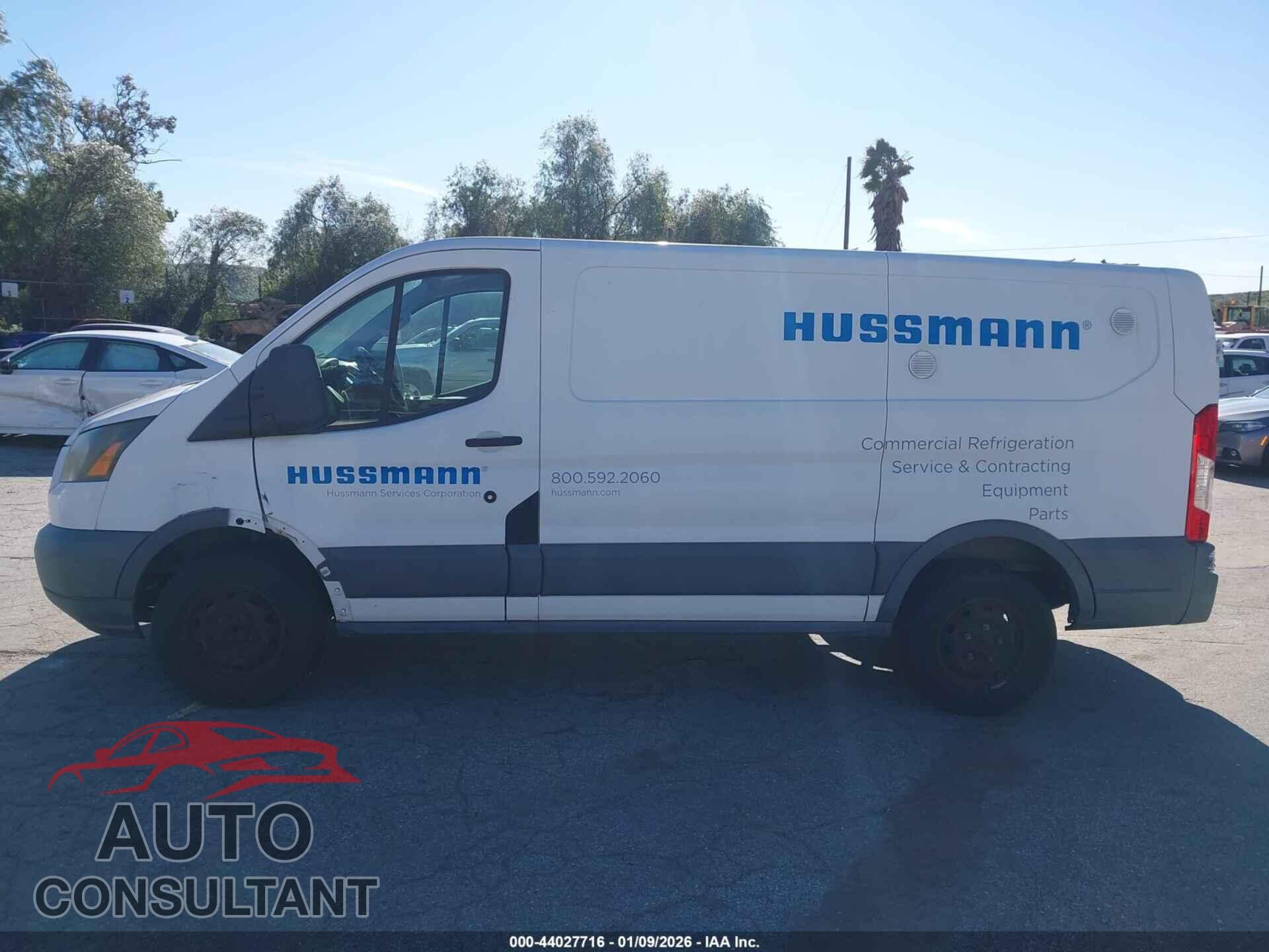 FORD TRANSIT-250 2015 - 1FTNR1YM6FKB09357