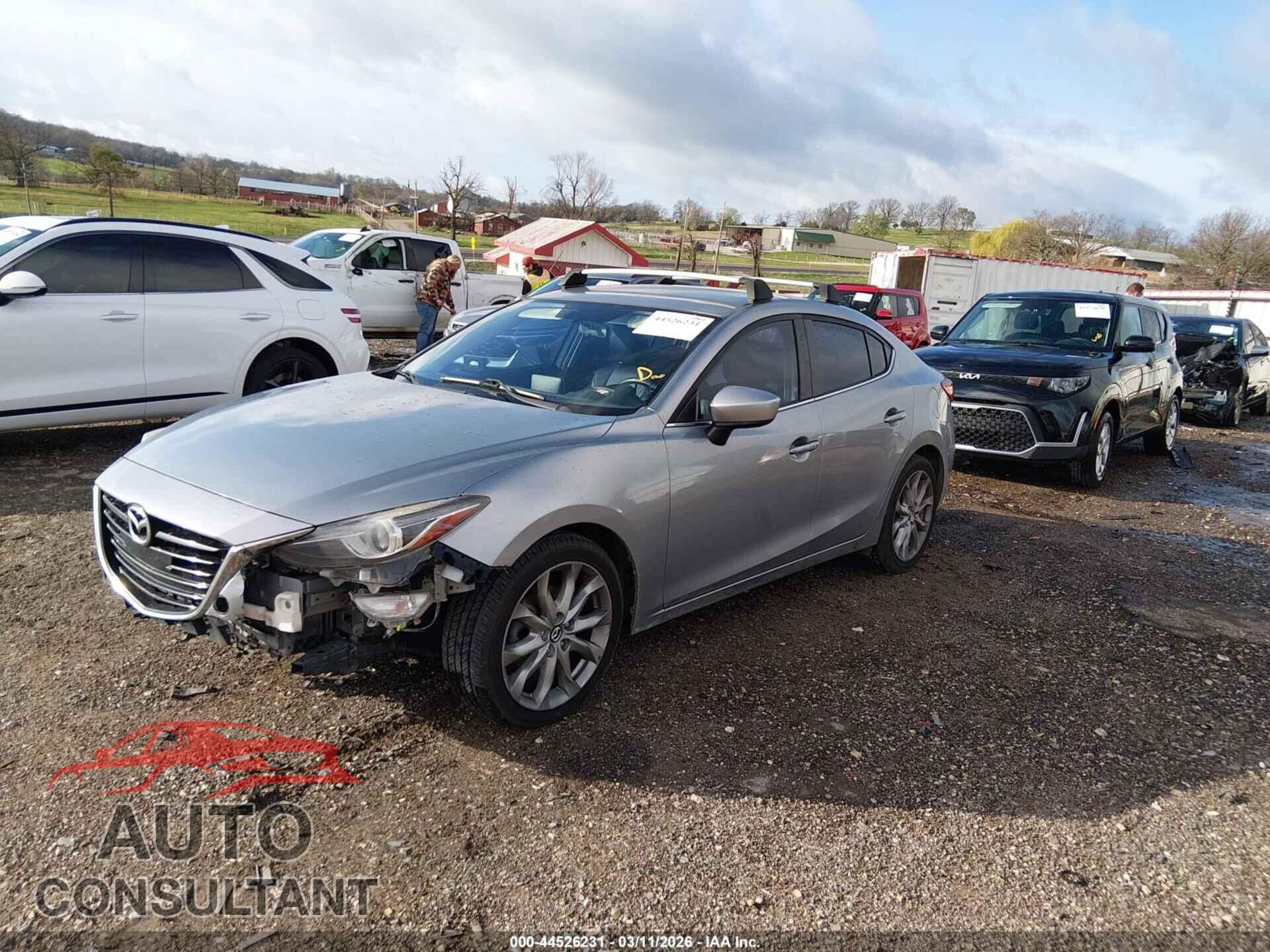 MAZDA MAZDA3 2014 - JM1BM1V36E1168071
