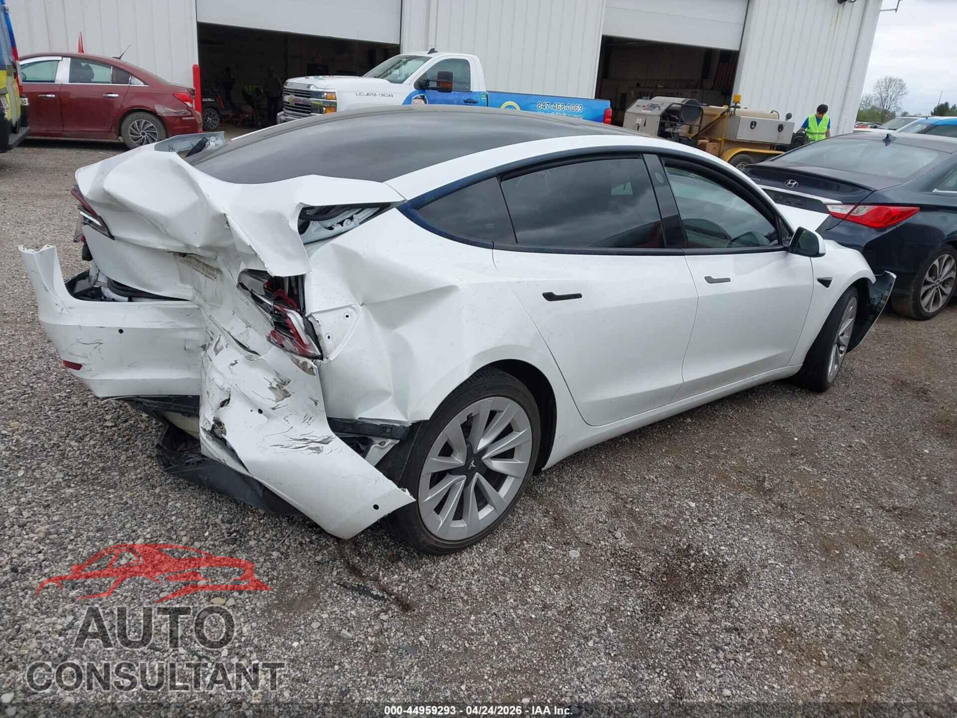 TESLA MODEL 3 2021 - 5YJ3E1EA1MF986605