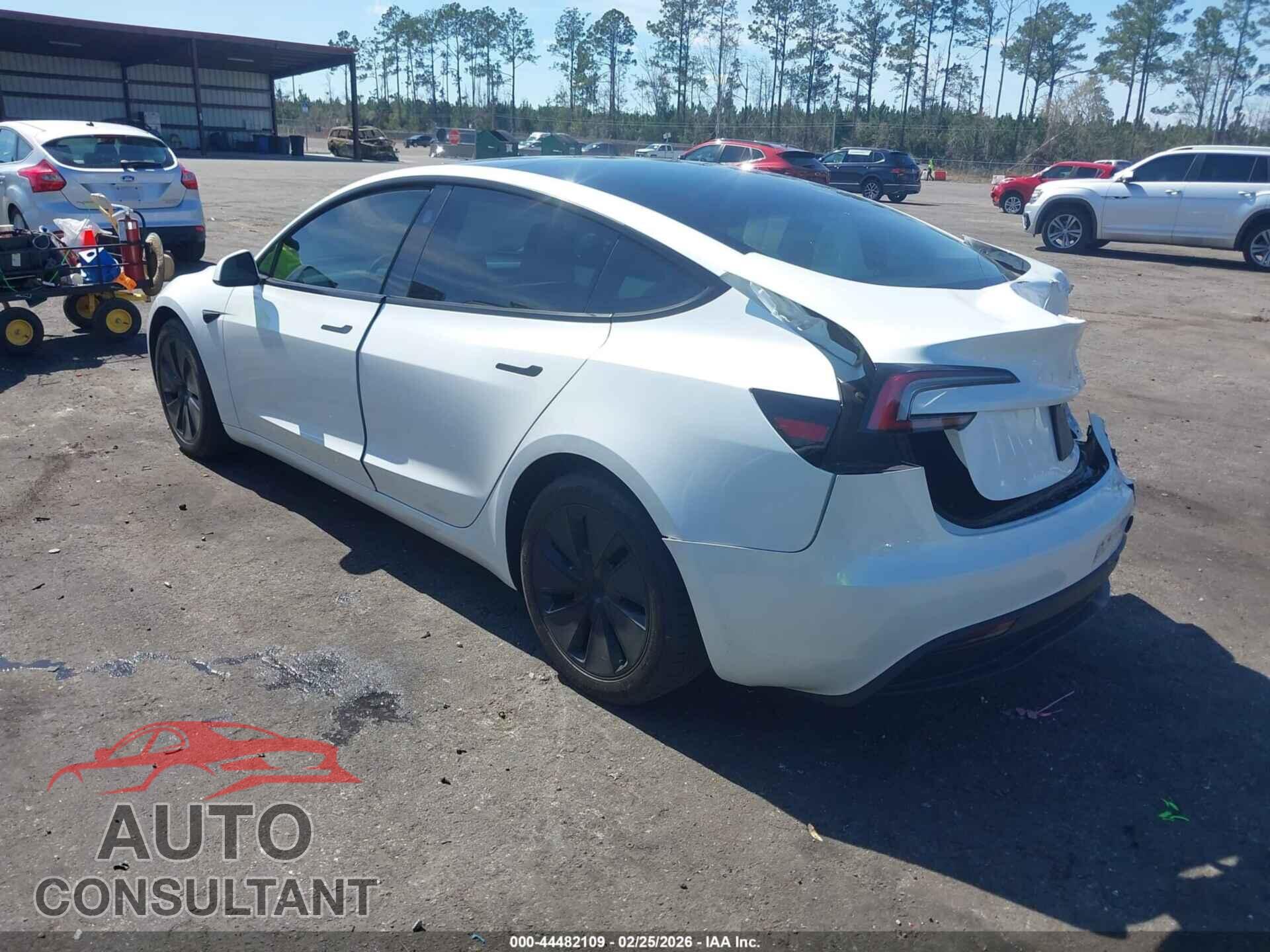 TESLA MODEL 3 2024 - 5YJ3E1EA1RF794589
