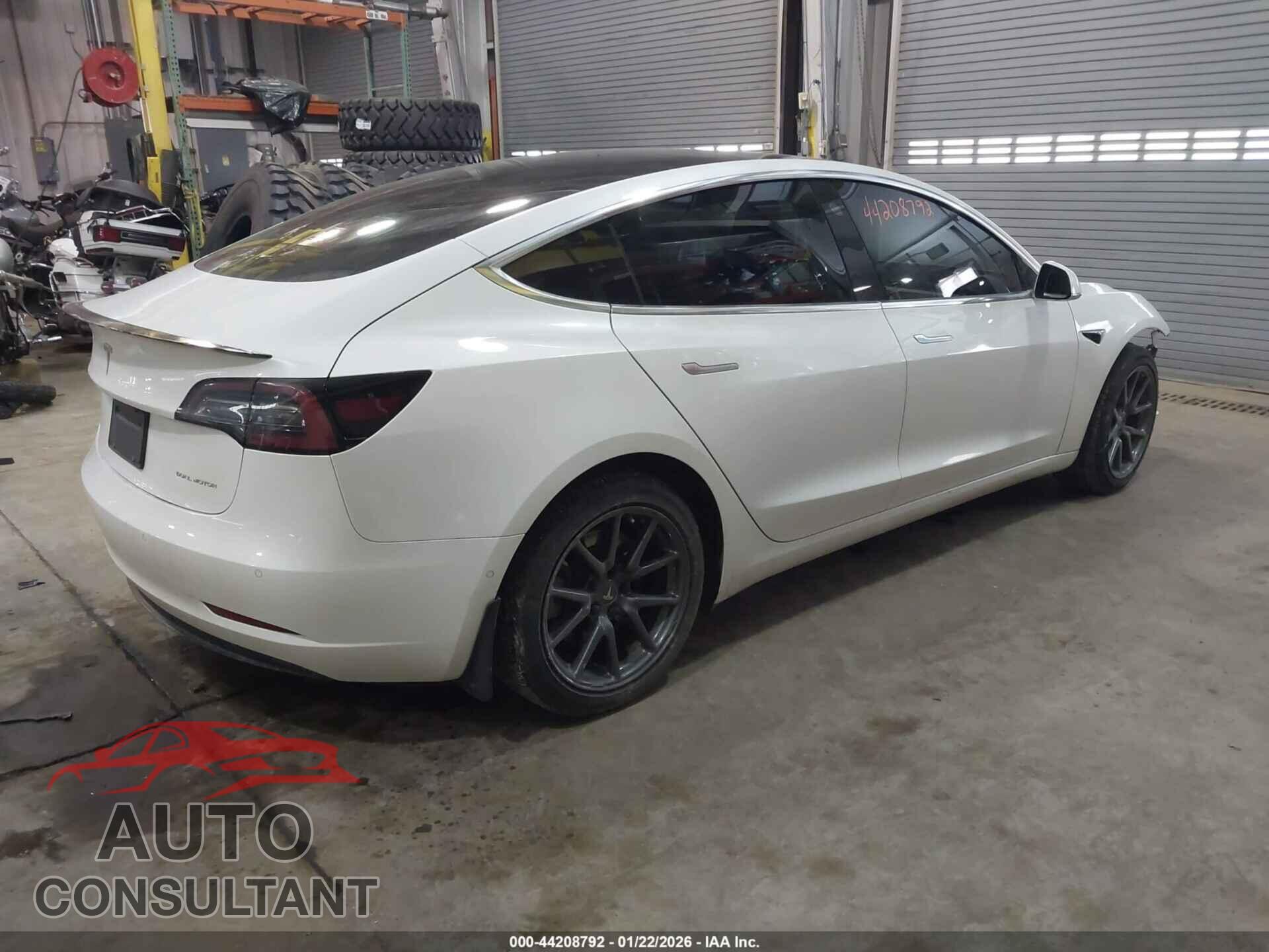 TESLA MODEL 3 2019 - 5YJ3E1EBXKF469809