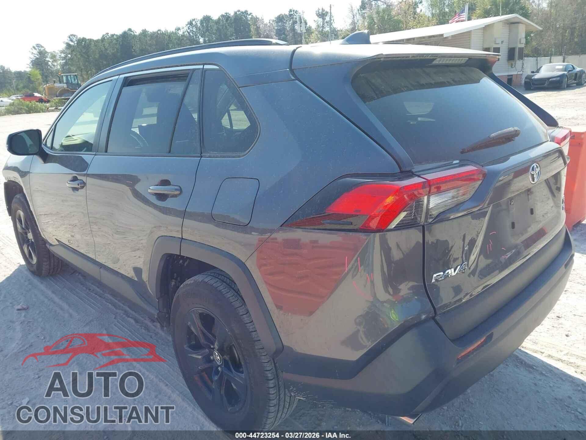 TOYOTA RAV4 2019 - JTMP1RFV1KD031658