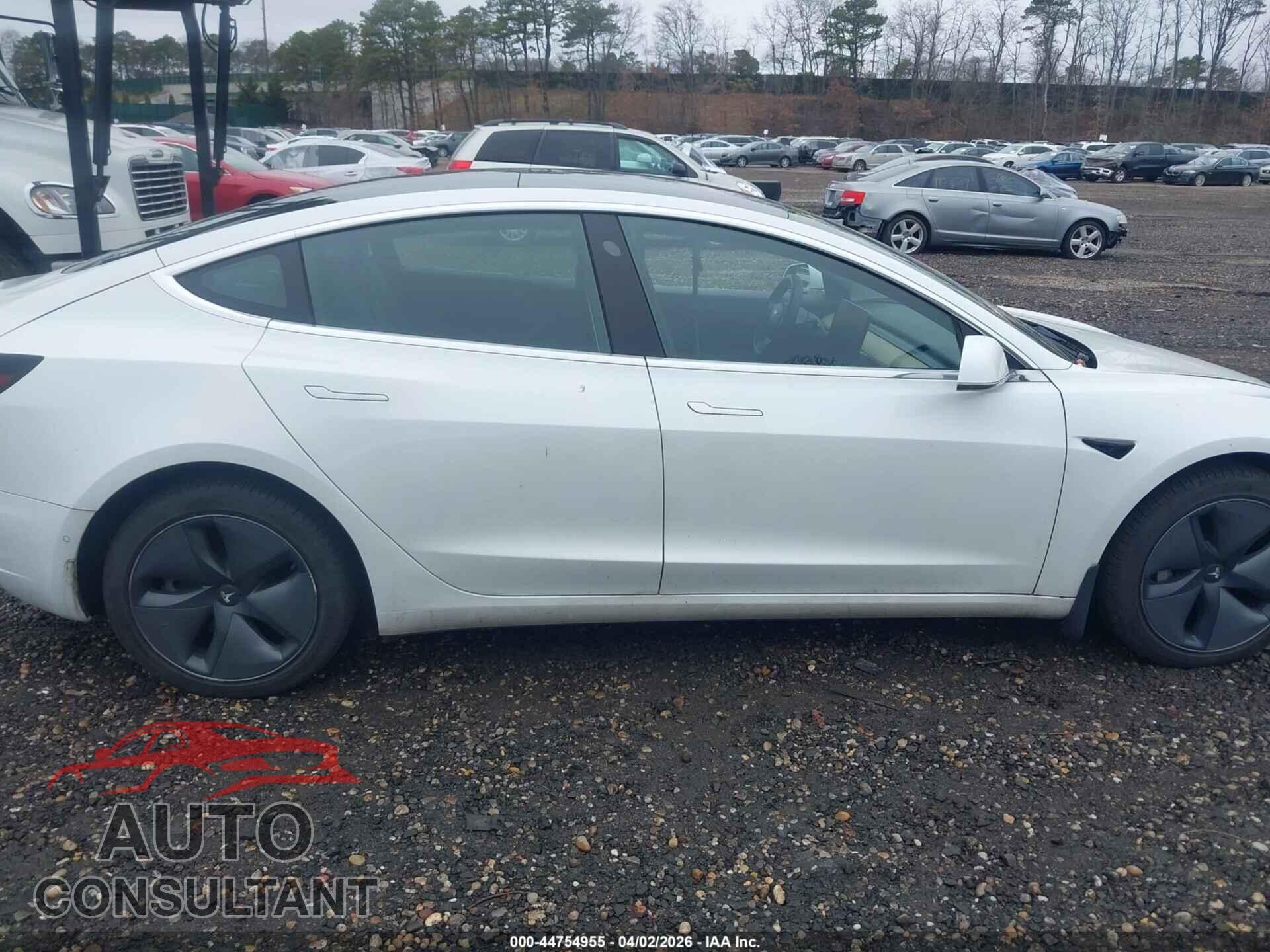 TESLA MODEL 3 2020 - 5YJ3E1EB7LF800993