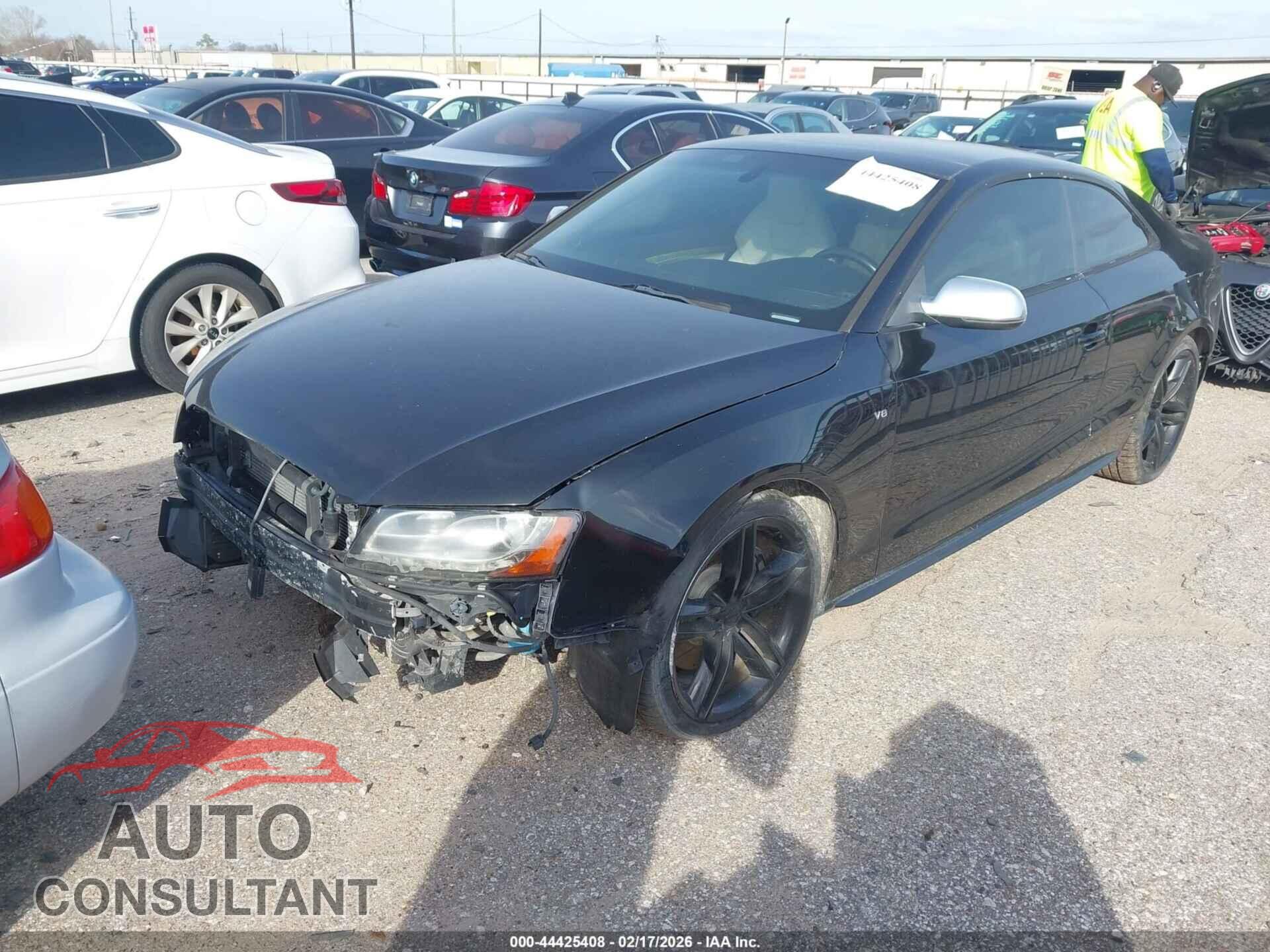 AUDI S5 2012 - WAUVVAFR2CA010530