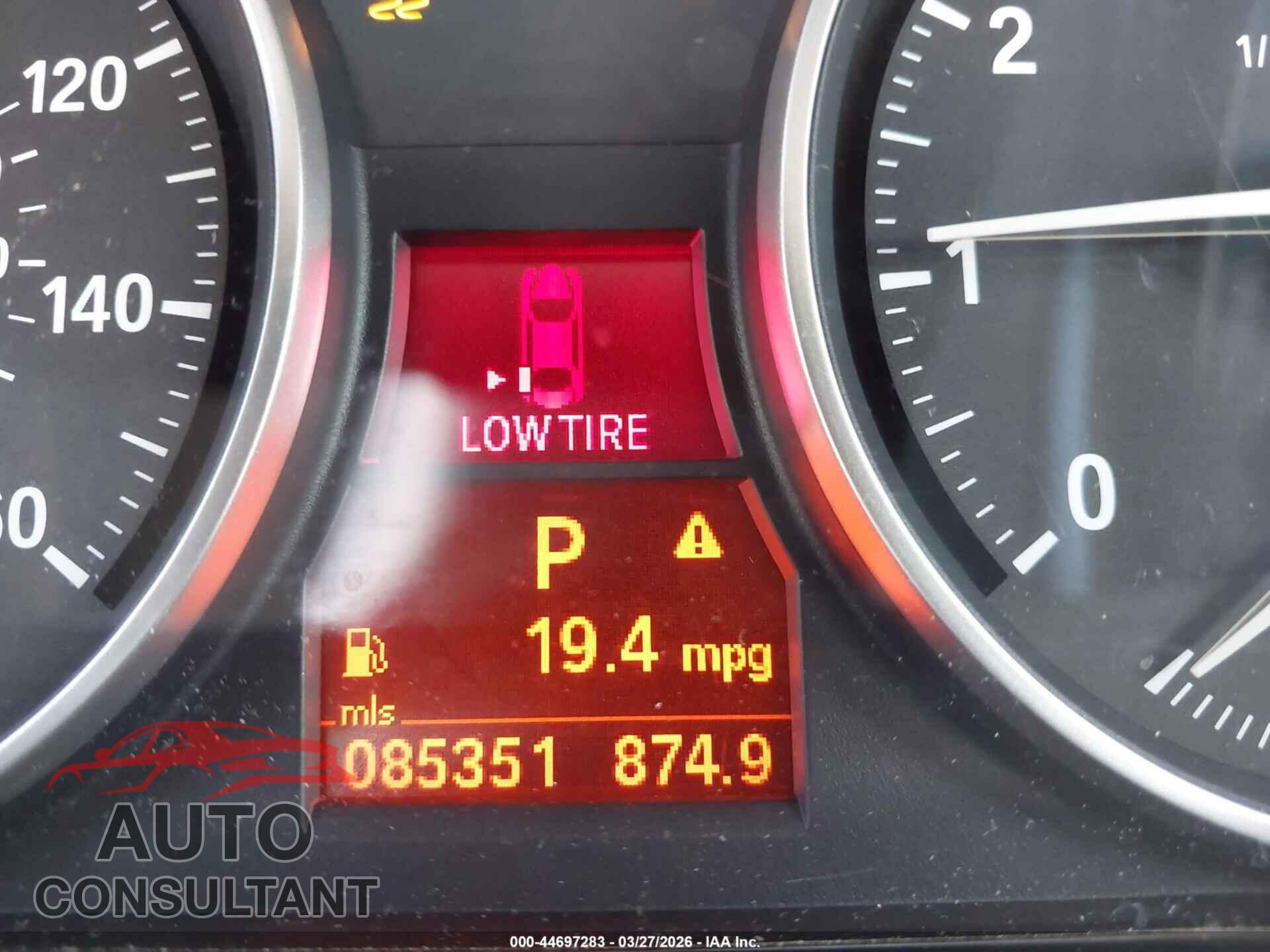 BMW X1 2015 - WBAVL1C57FVY24807