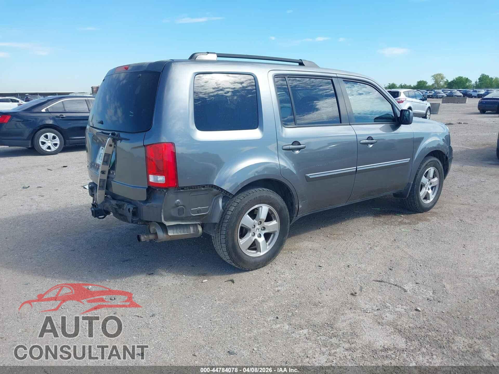 HONDA PILOT 2011 - 5FNYF3H6XBB046211
