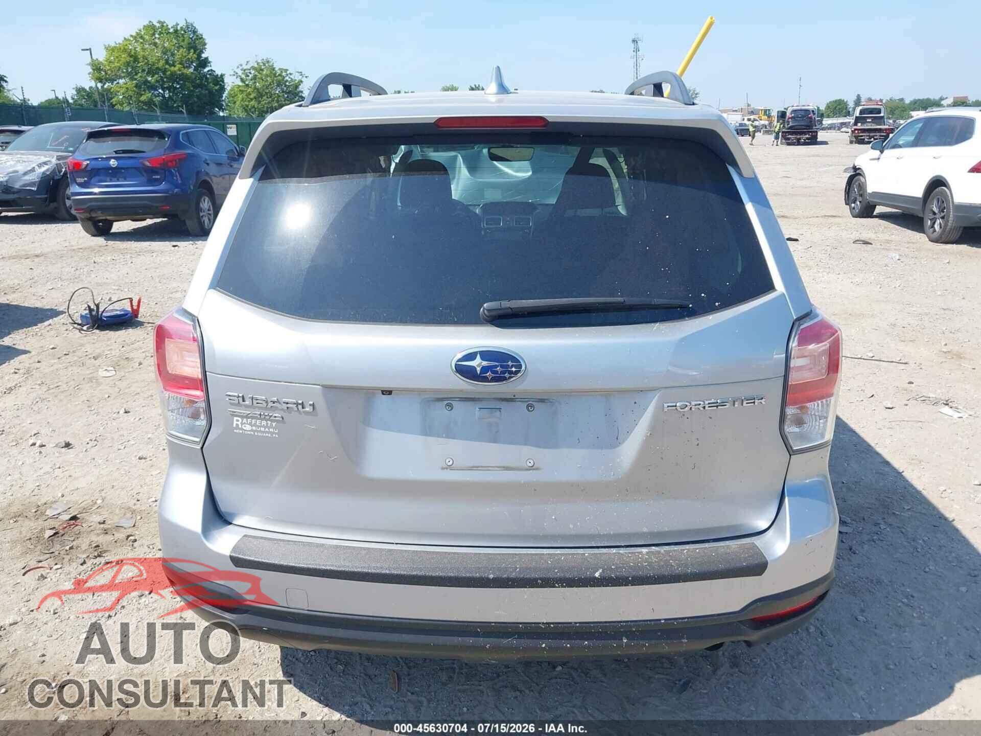SUBARU FORESTER 2018 - JF2SJAEC0JH587206