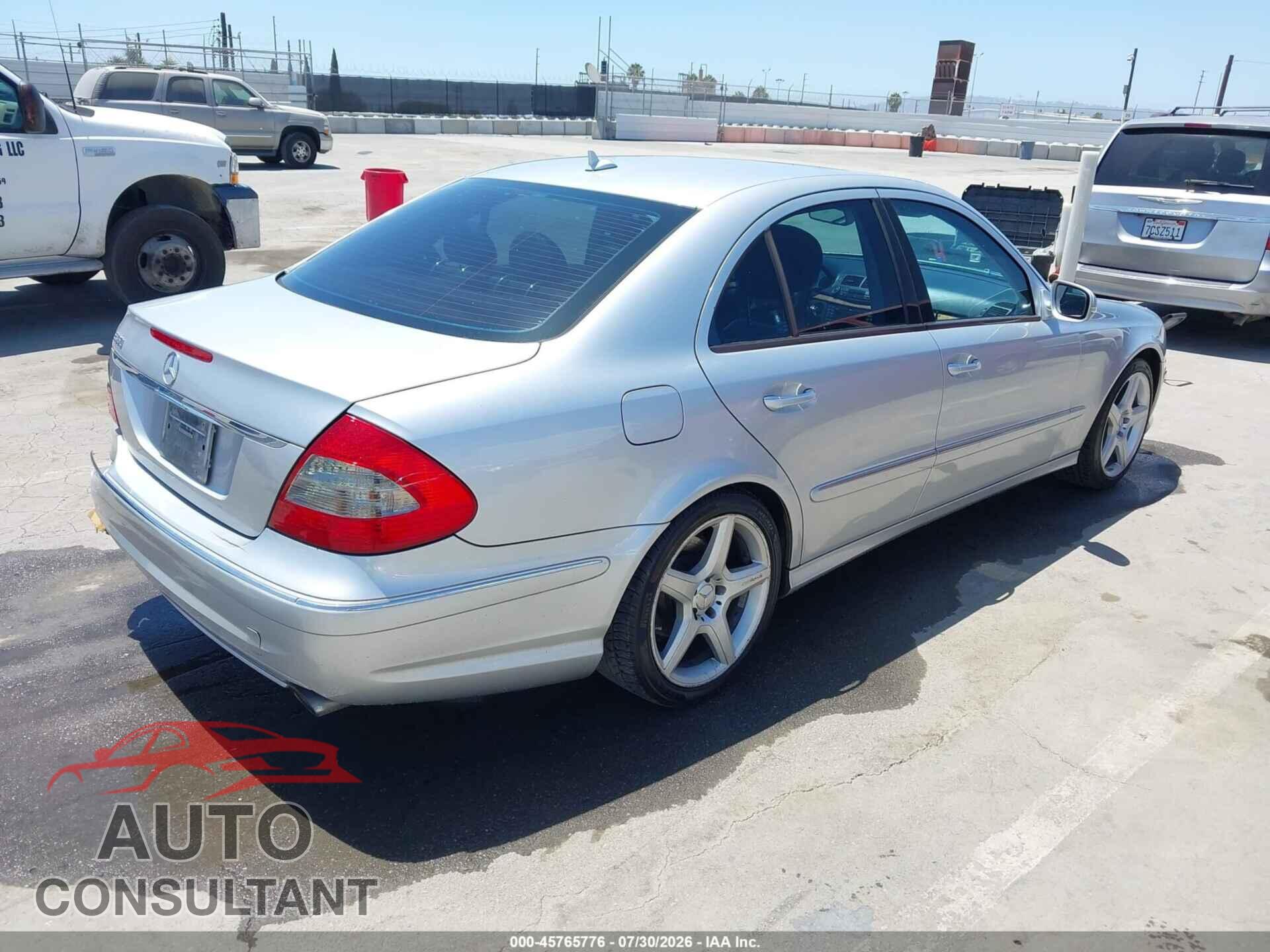 MERCEDES-BENZ E 350 2009 - WDBUF56X99B426478