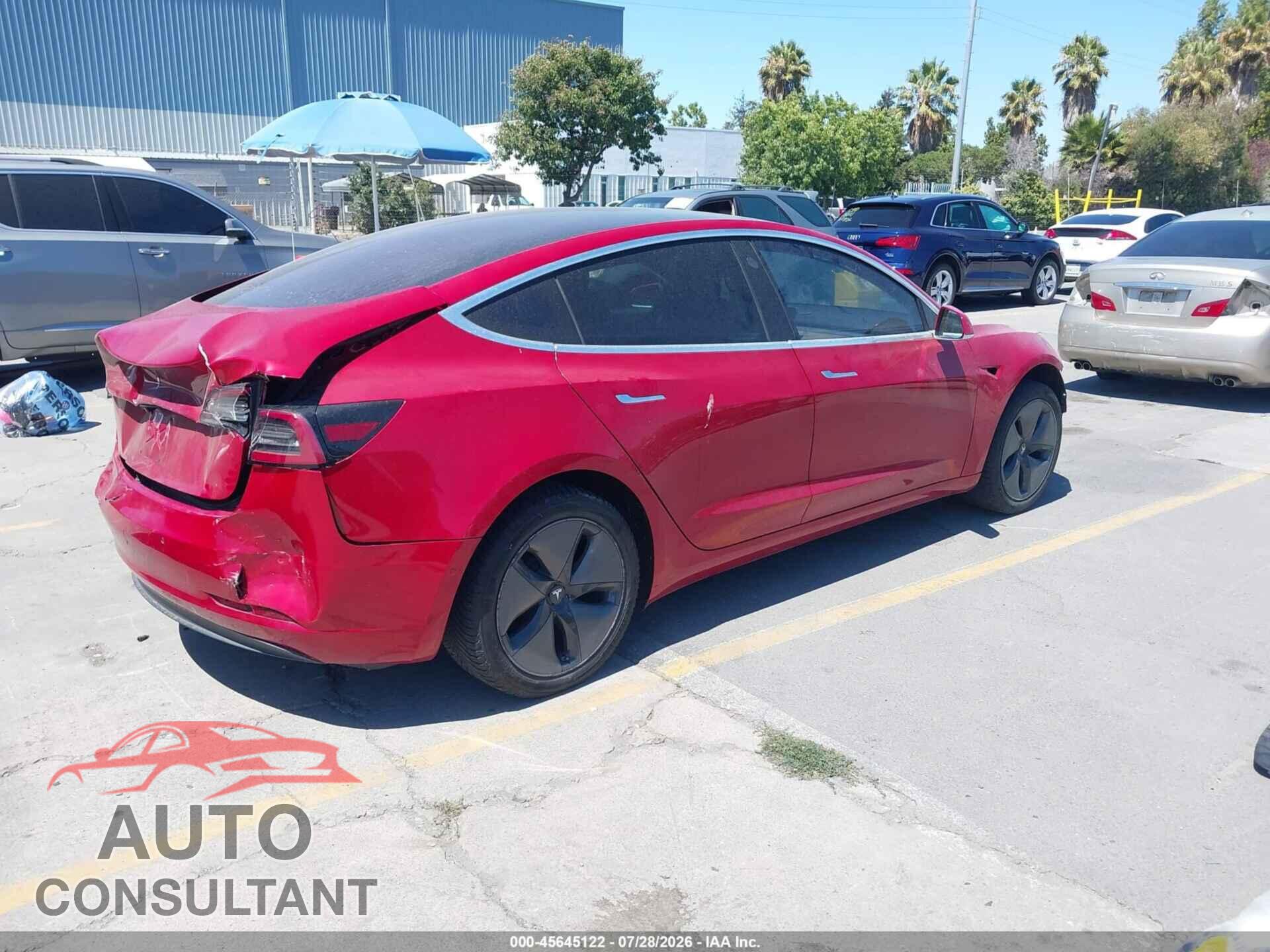TESLA MODEL 3 2018 - 5YJ3E1EA0JF002968
