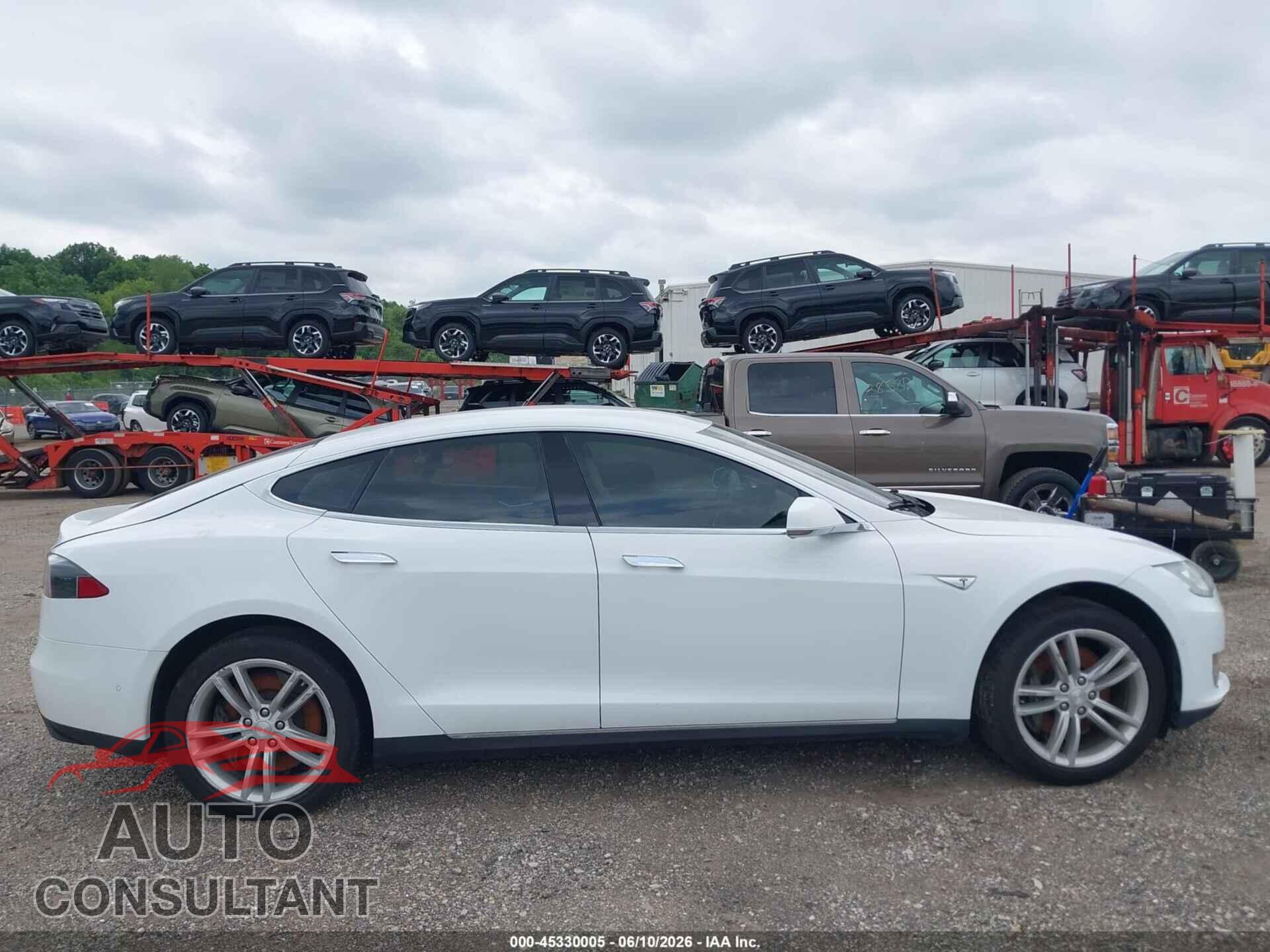 TESLA MODEL S 2014 - 5YJSA1S17EFP62123