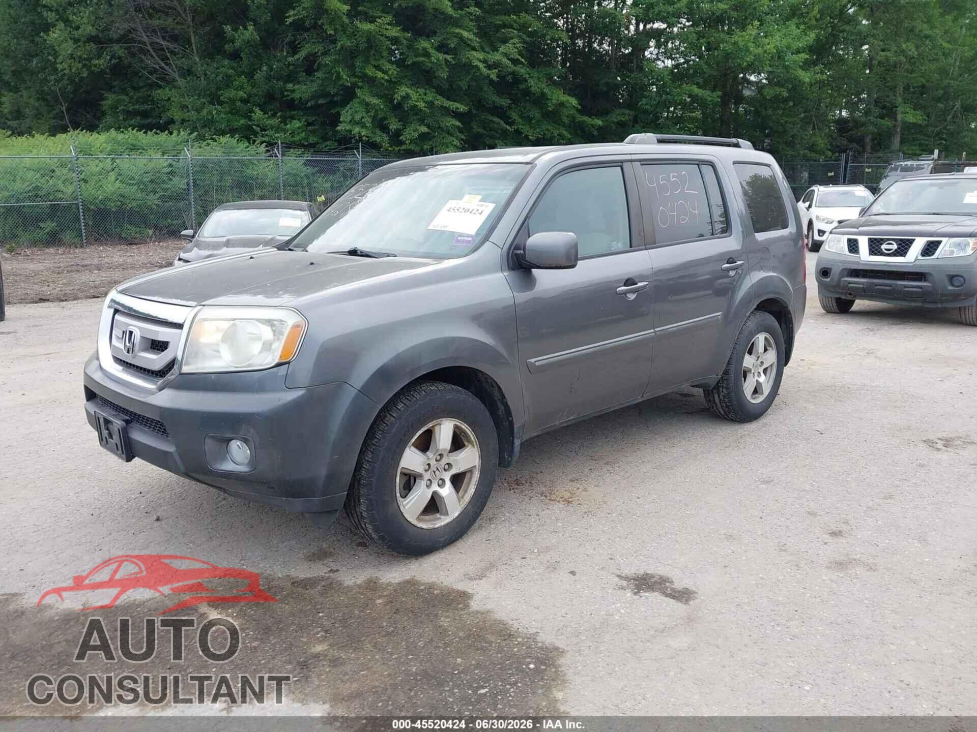 HONDA PILOT 2011 - 5FNYF4H49BB045975