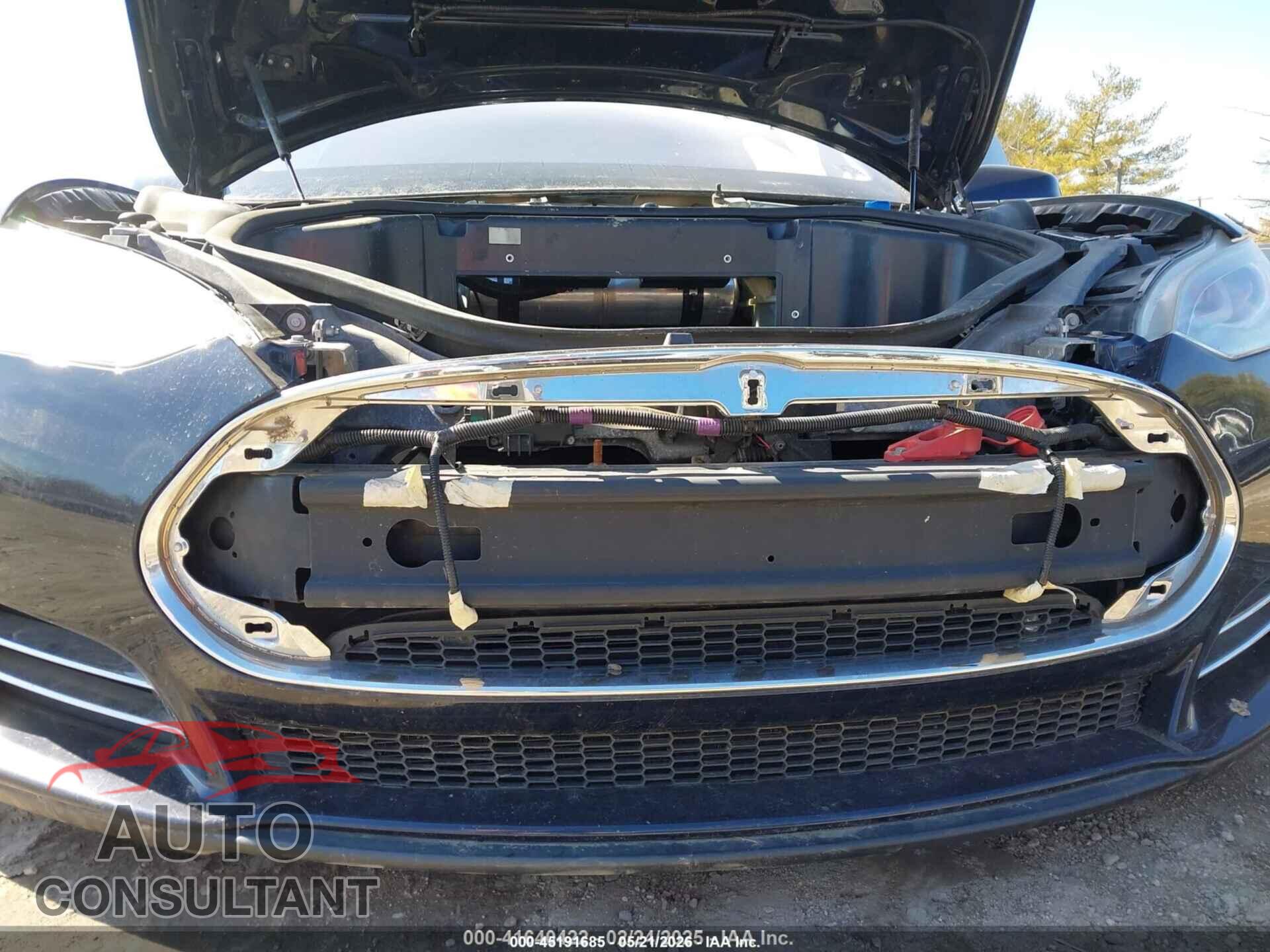TESLA MODEL S 2013 - 5YJSA1CN0DFP21865