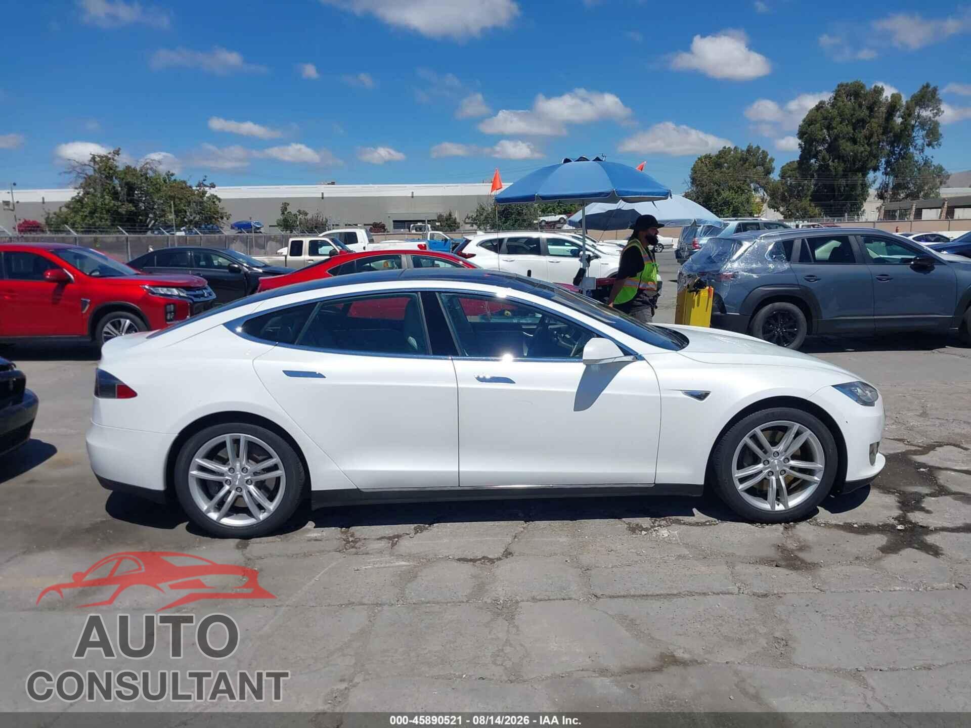 TESLA MODEL S 2012 - 5YJSA1DP2CFP02751