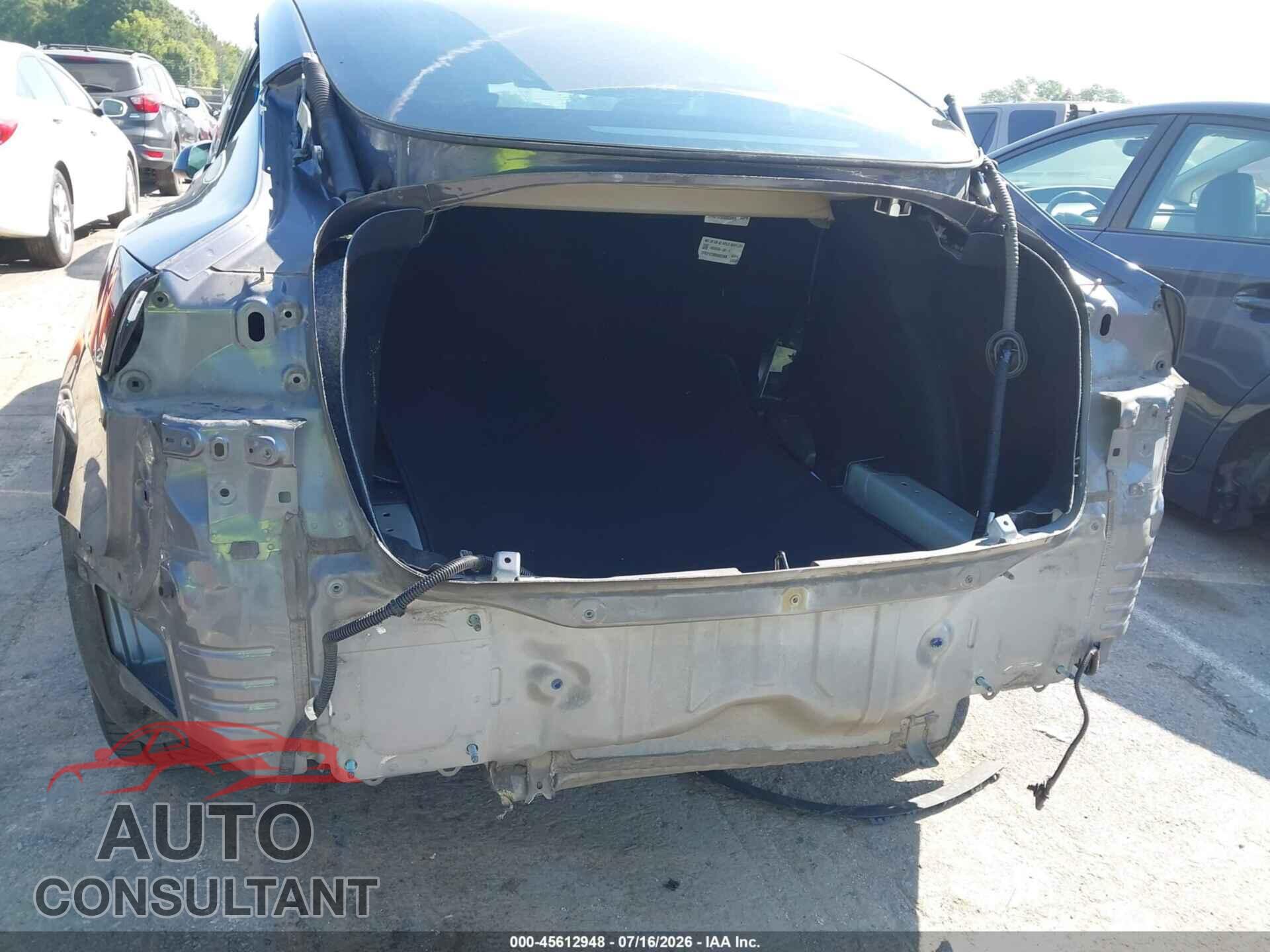 TESLA MODEL 3 2021 - 5YJ3E1EB5MF049314