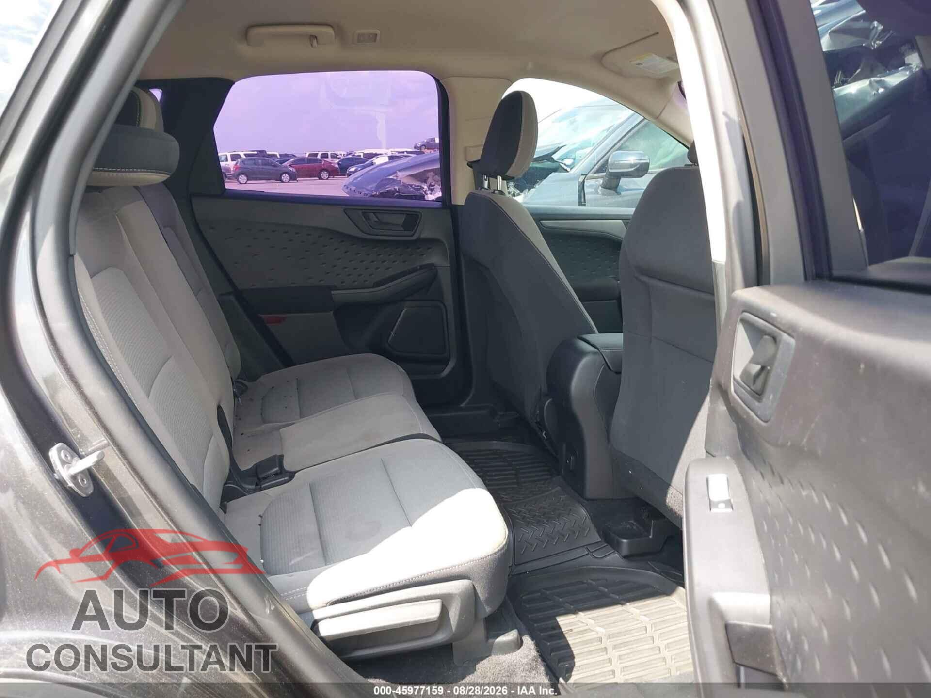FORD ESCAPE 2020 - 1FMCU0F61LUA06721