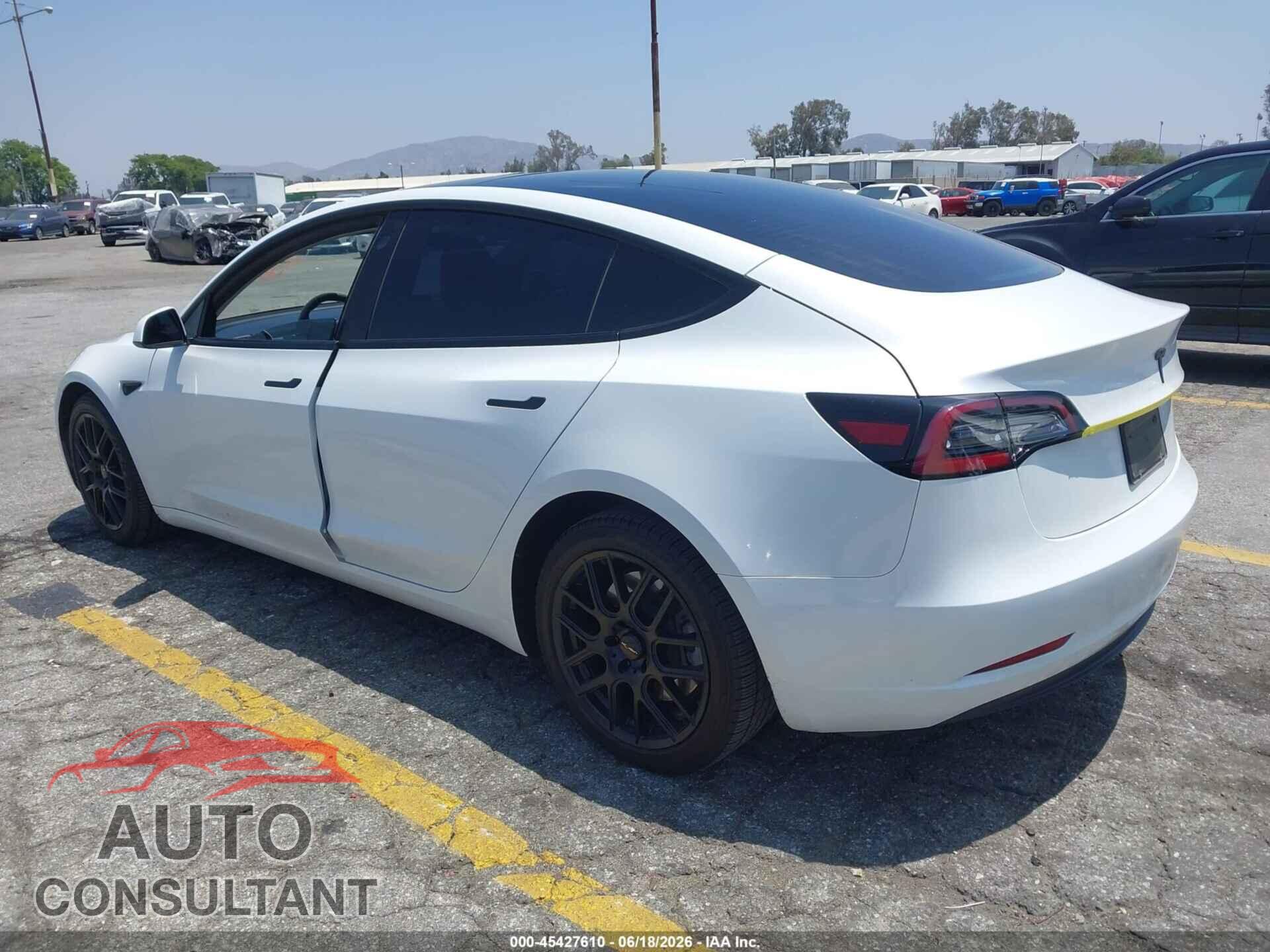 TESLA MODEL 3 2023 - 5YJ3E1EAXPF396620