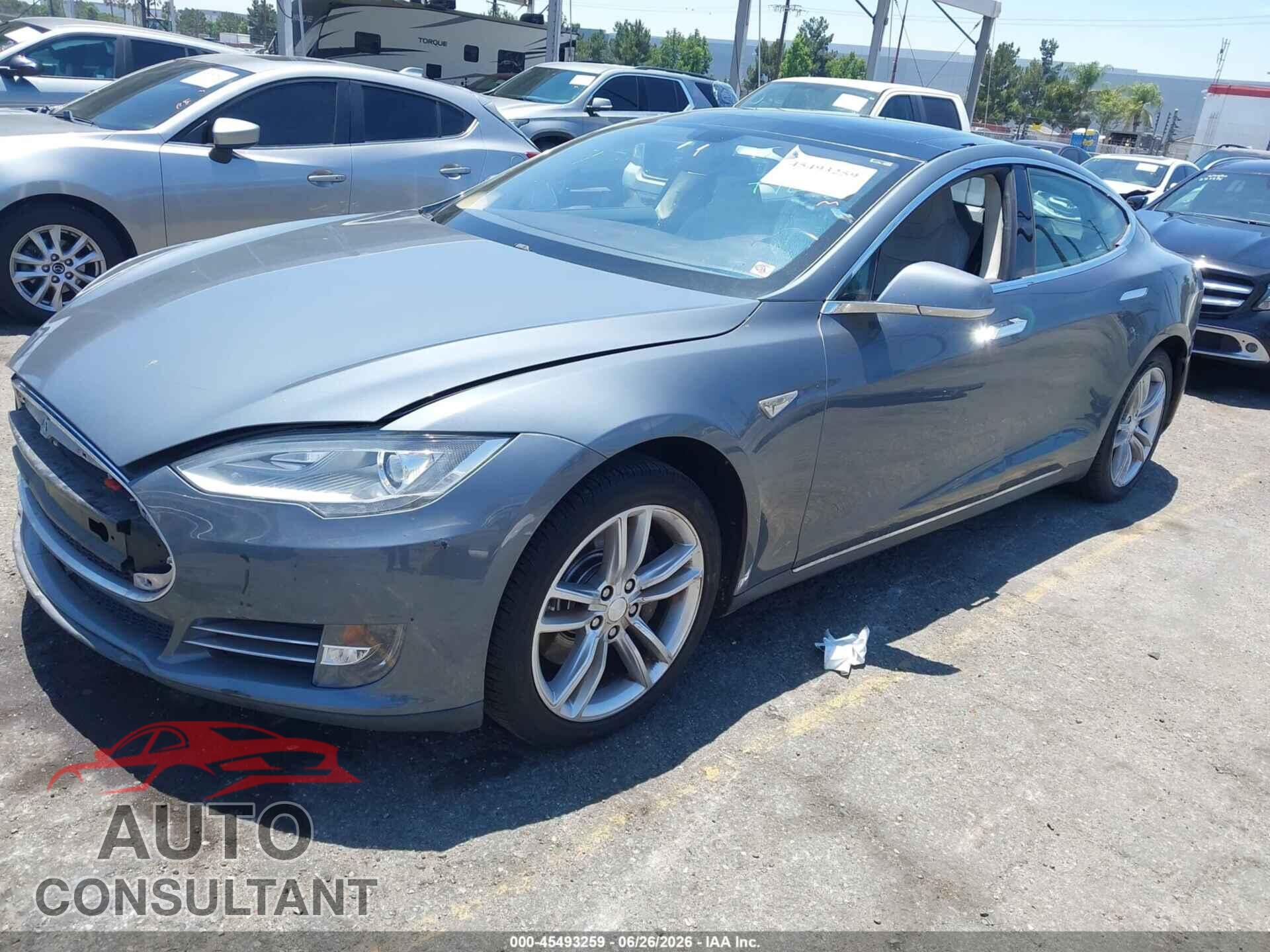 TESLA MODEL S 2013 - 5YJSA1CN9DFP07706