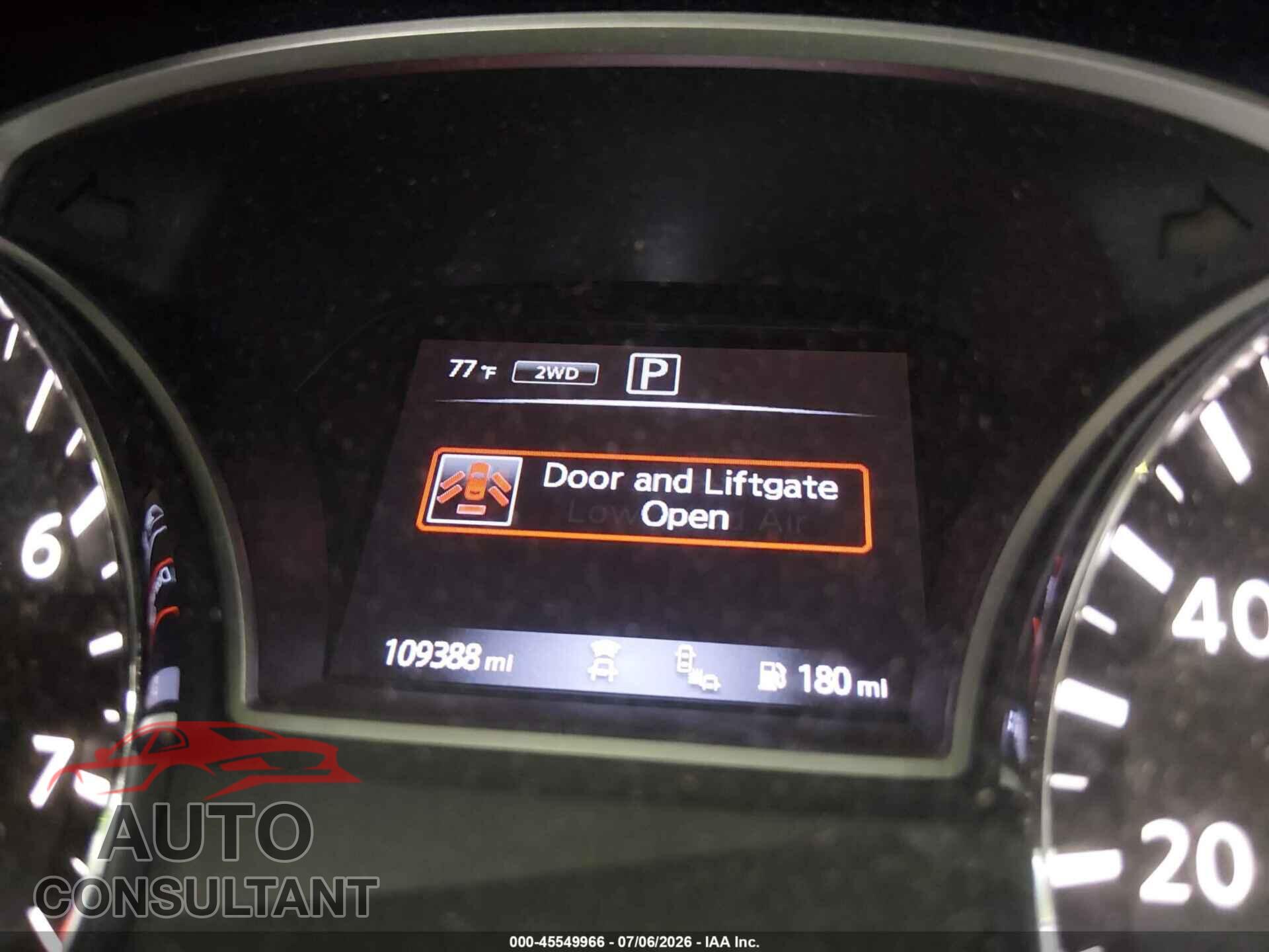 NISSAN PATHFINDER 2017 - 5N1DR2MM6HC640722