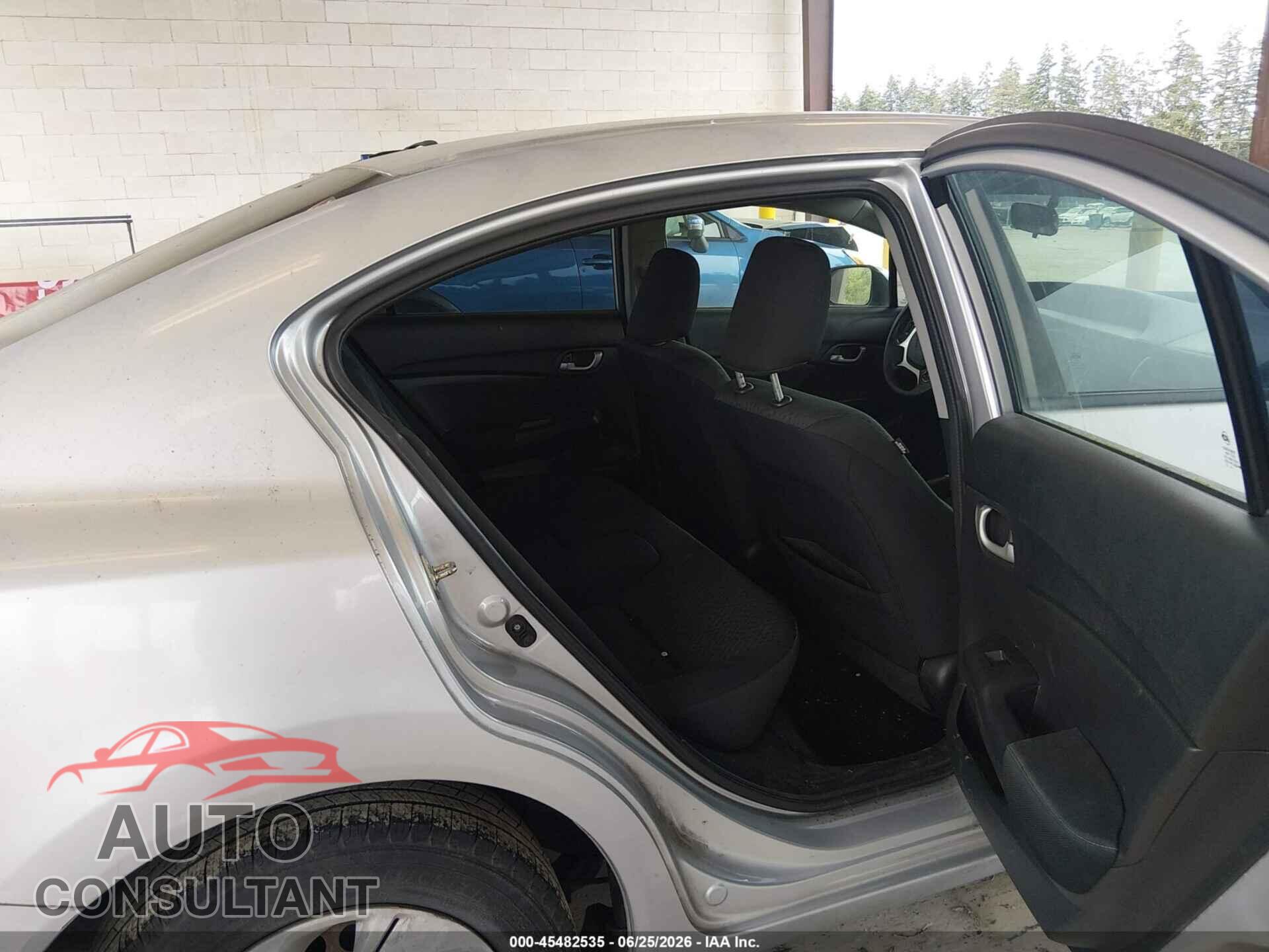 HONDA CIVIC 2015 - 19XFB2F5XFE253233