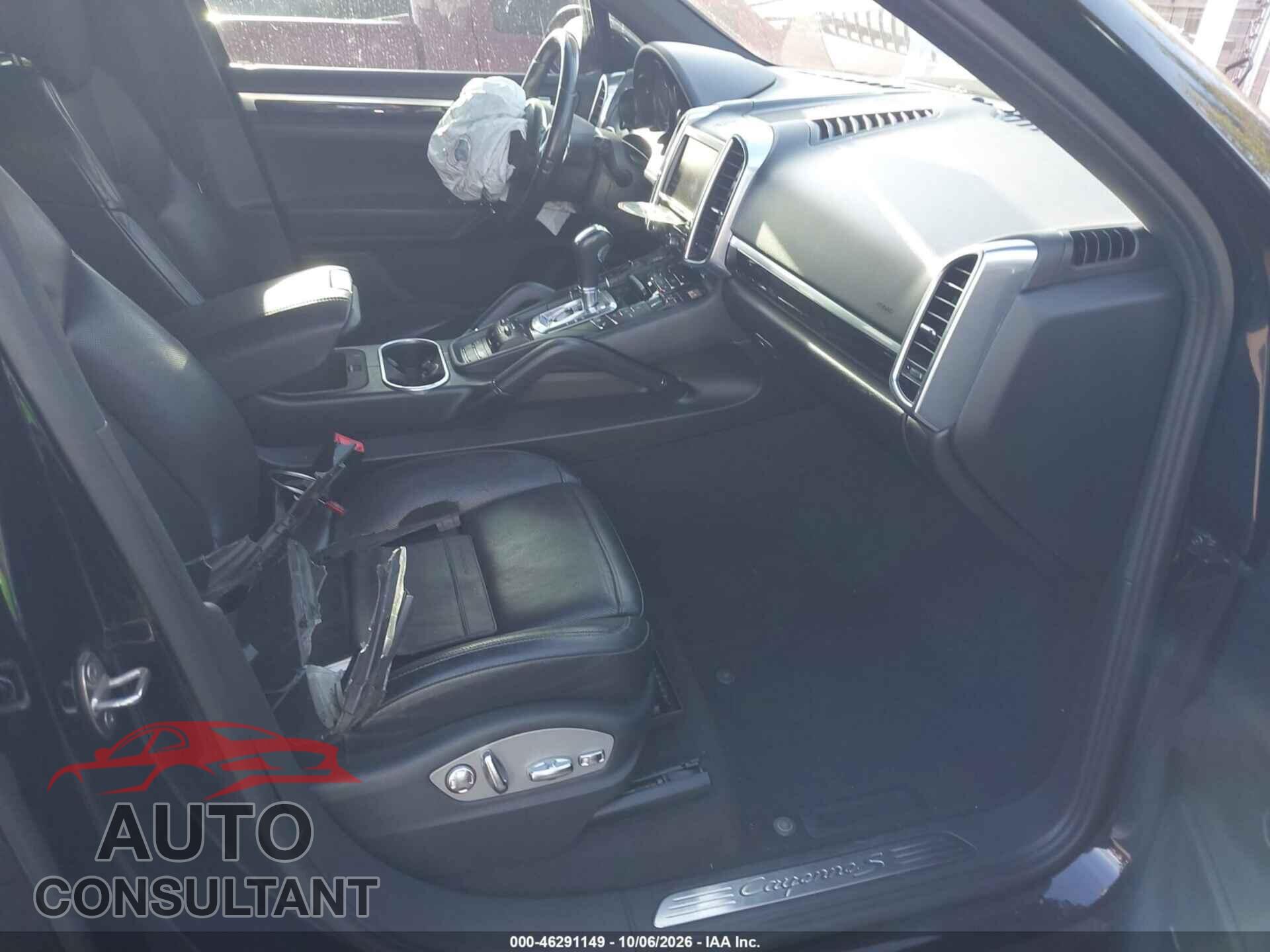 PORSCHE CAYENNE 2012 - WP1AB2A28CLA40158
