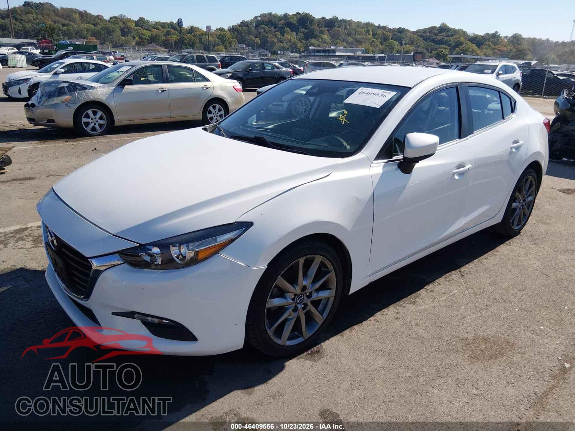 MAZDA MAZDA3 2018 - 3MZBN1V34JM186169