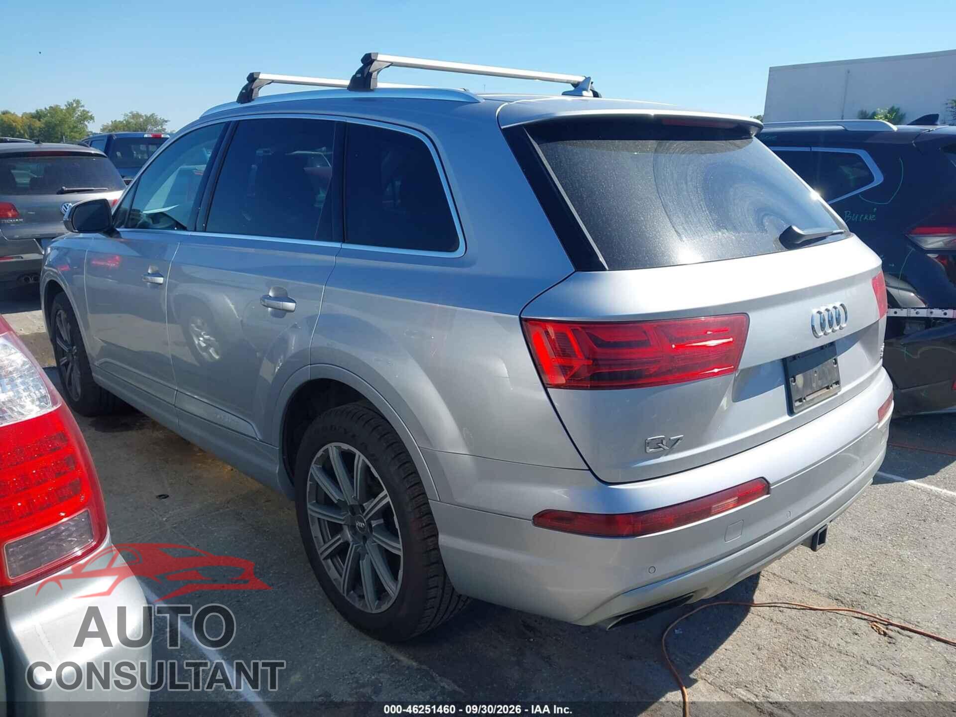 AUDI Q7 2018 - WA1LABF70JD030646