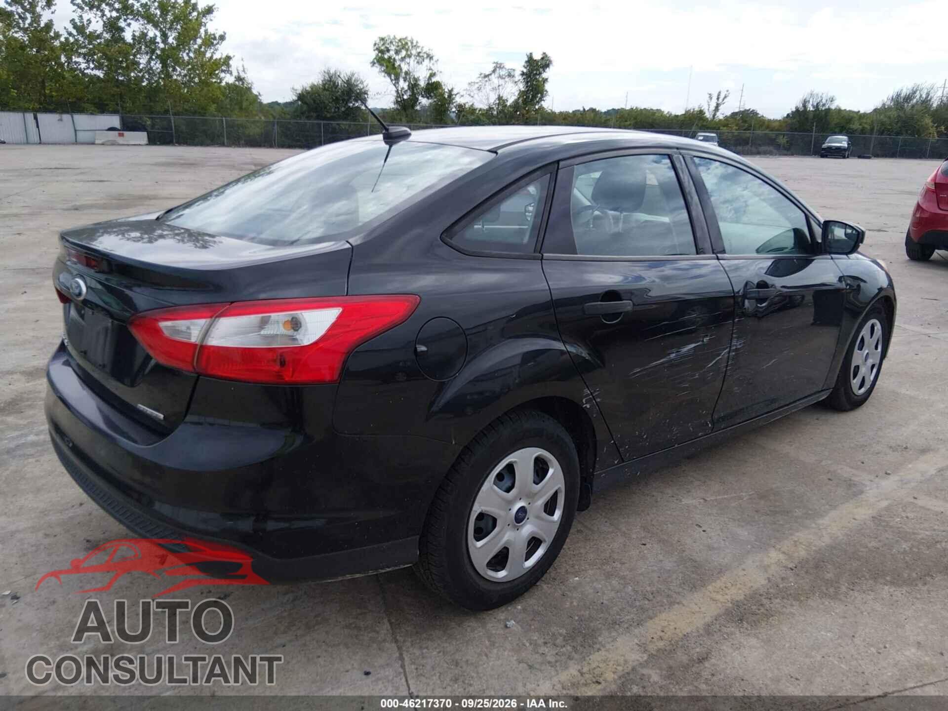 FORD FOCUS 2014 - 1FADP3E20EL389288