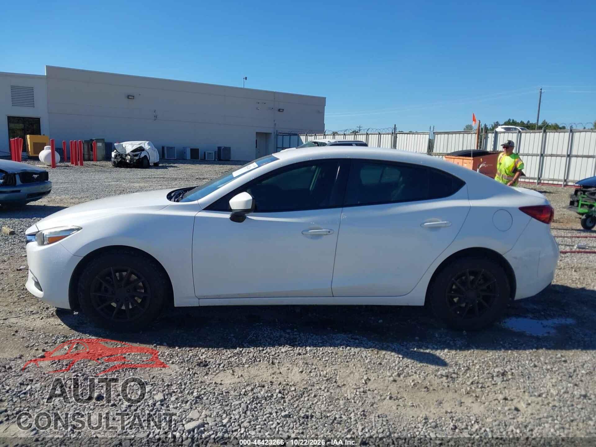 MAZDA MAZDA3 2017 - 3MZBN1U78HM143811