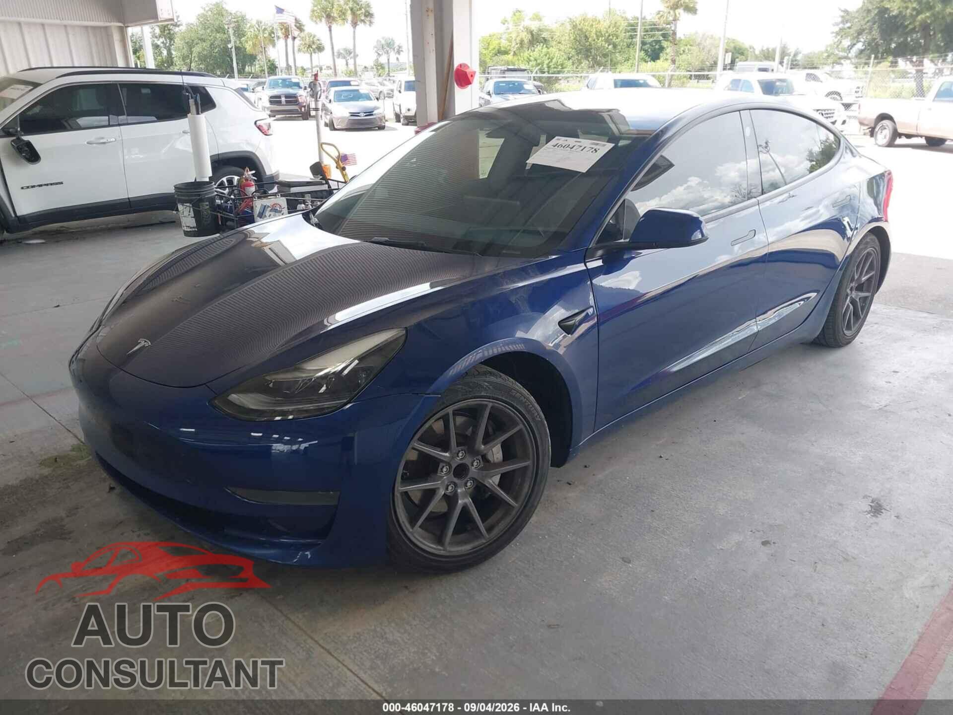 TESLA MODEL 3 2023 - 5YJ3E1EA3PF570317