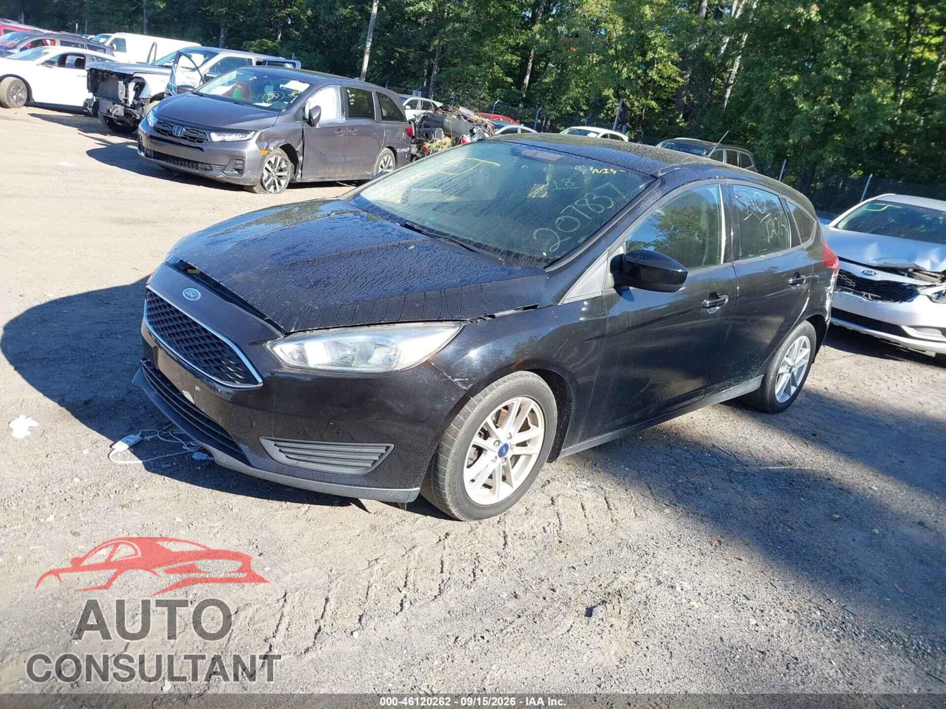 FORD FOCUS 2018 - 1FADP3K2XJL207837