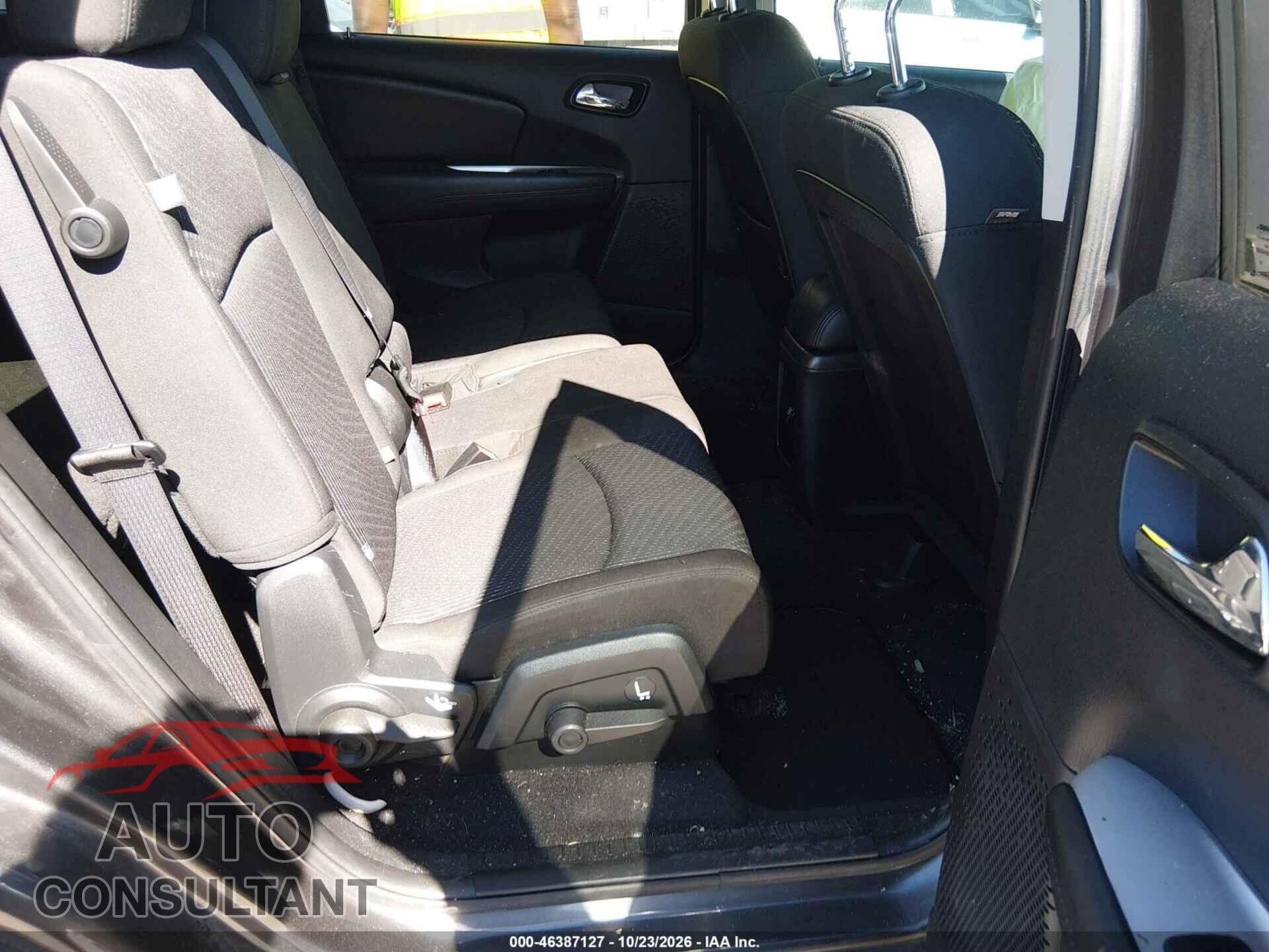 DODGE JOURNEY 2017 - 3C4PDCBG7HT501349