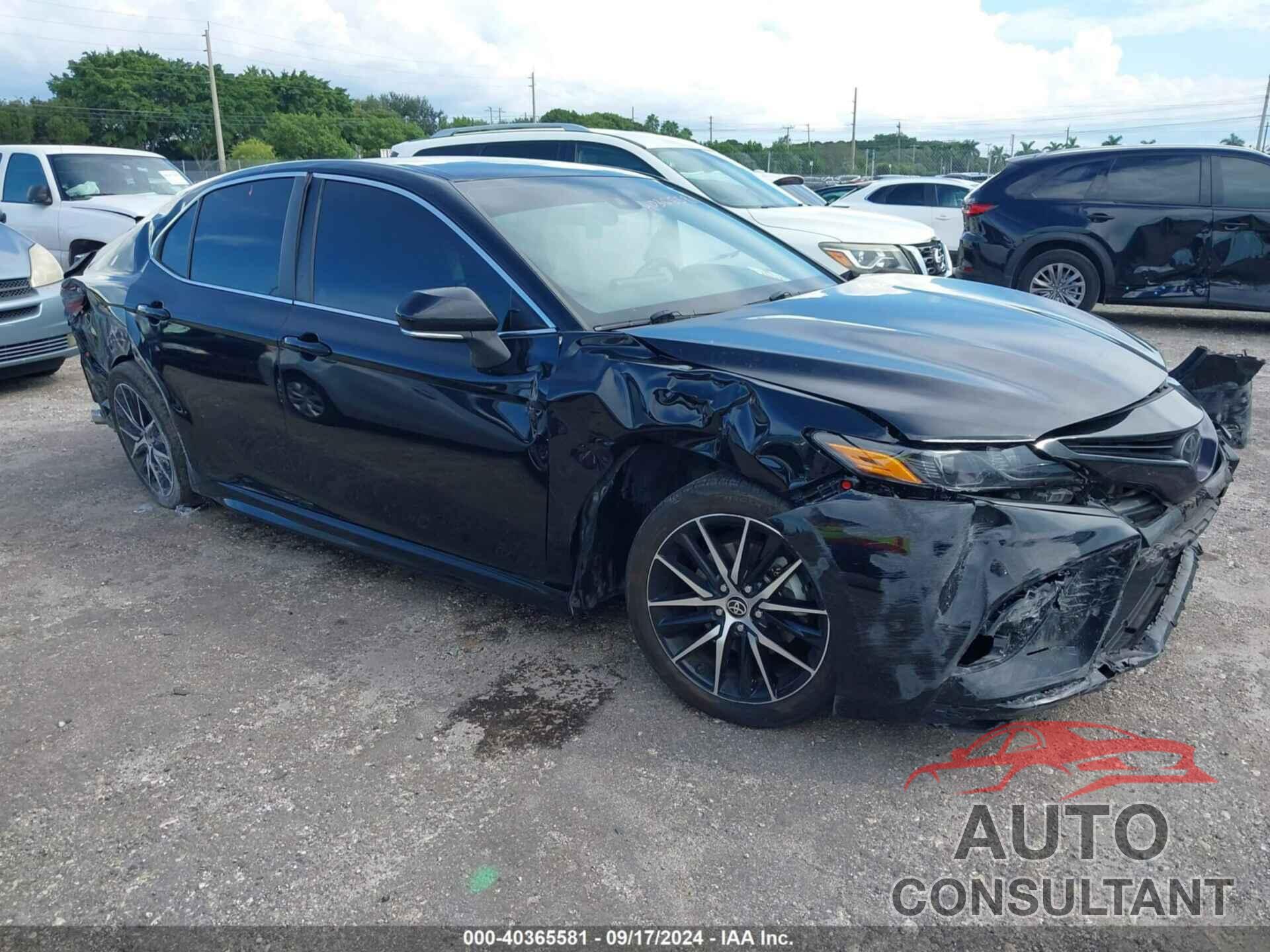 TOYOTA CAMRY 2023 - 4T1G11AK9PU740159