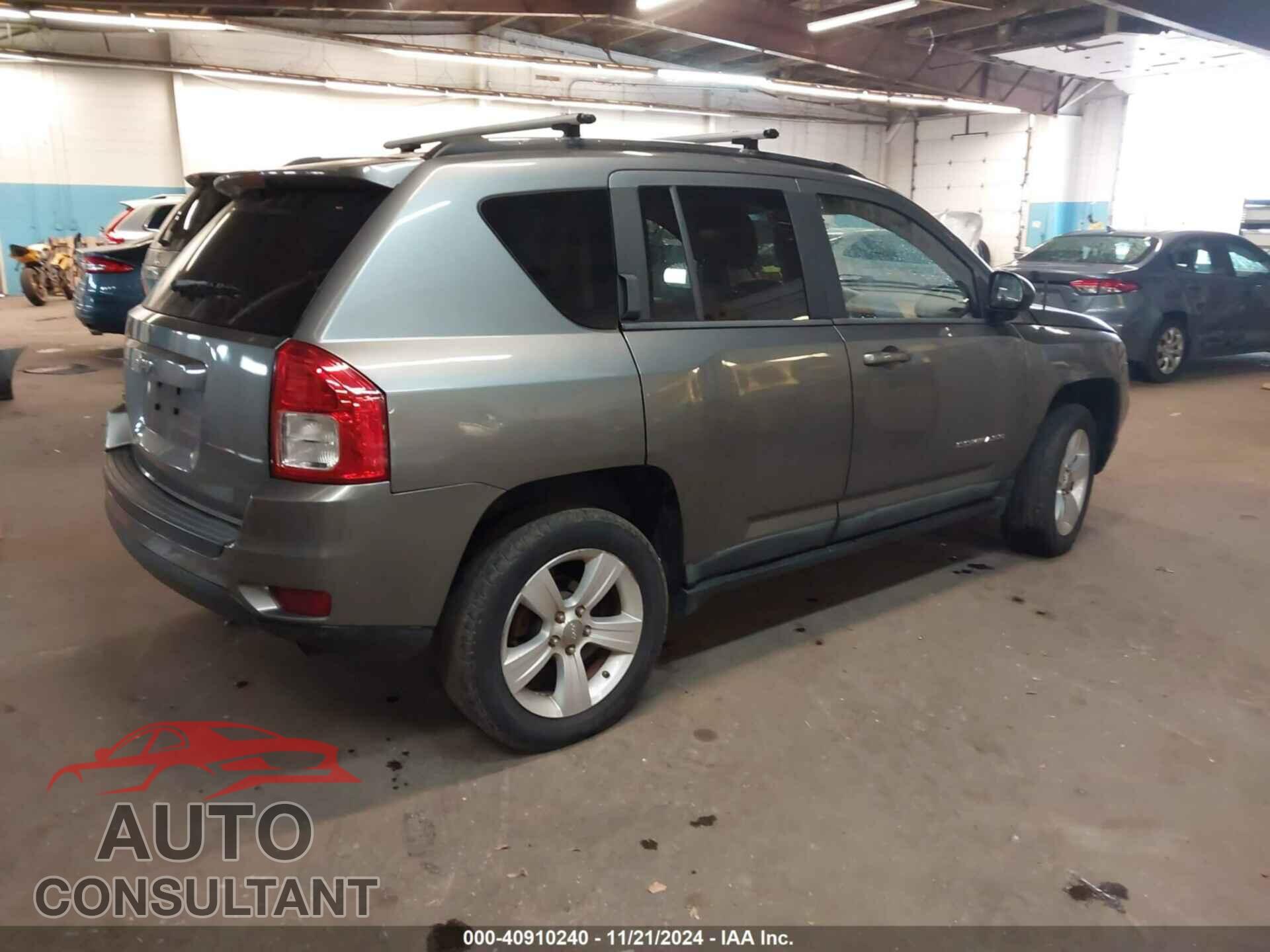 JEEP COMPASS 2011 - 1J4NF1FB8BD281294
