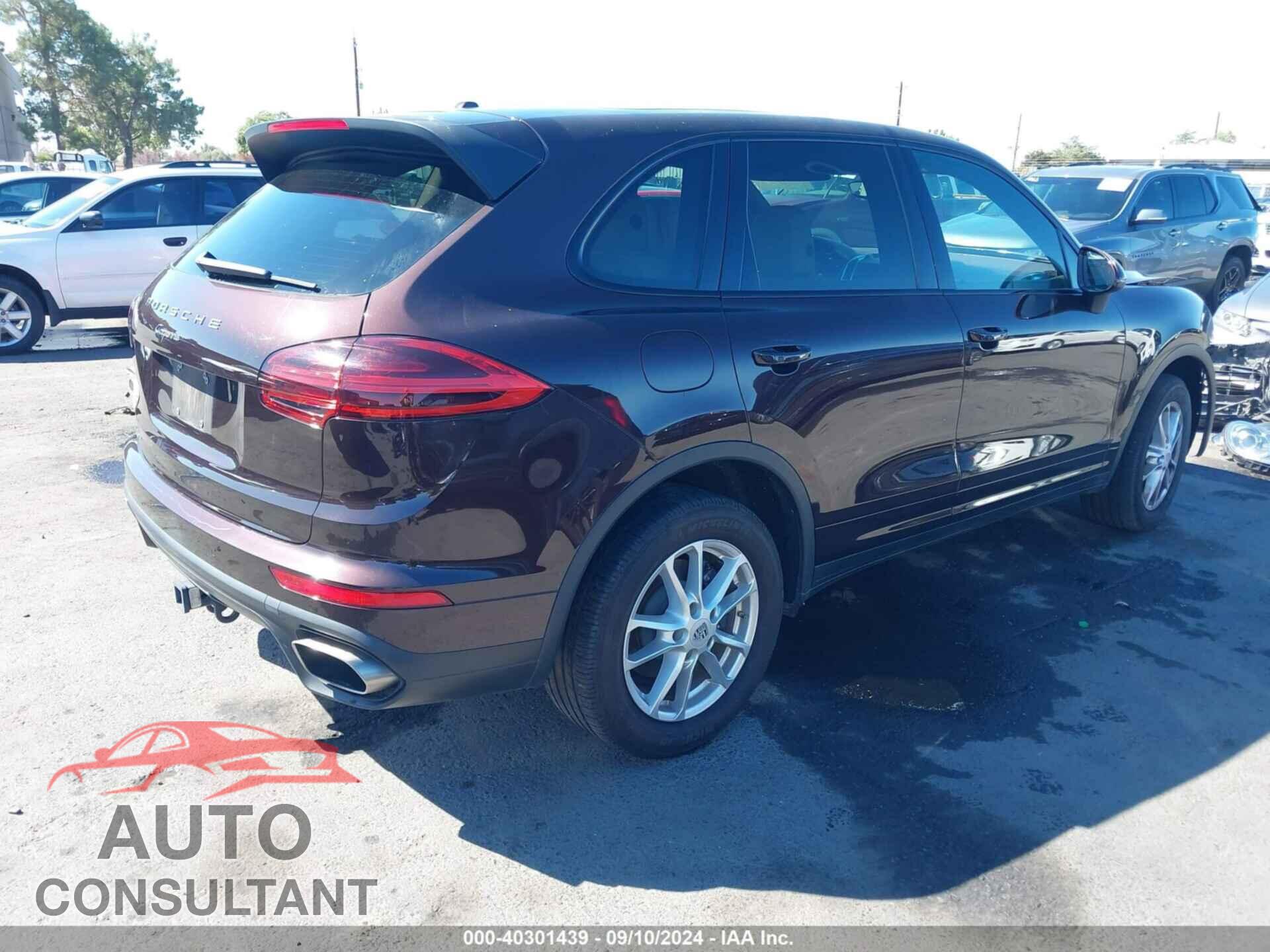 PORSCHE CAYENNE 2016 - WP1AA2A29GKA09015